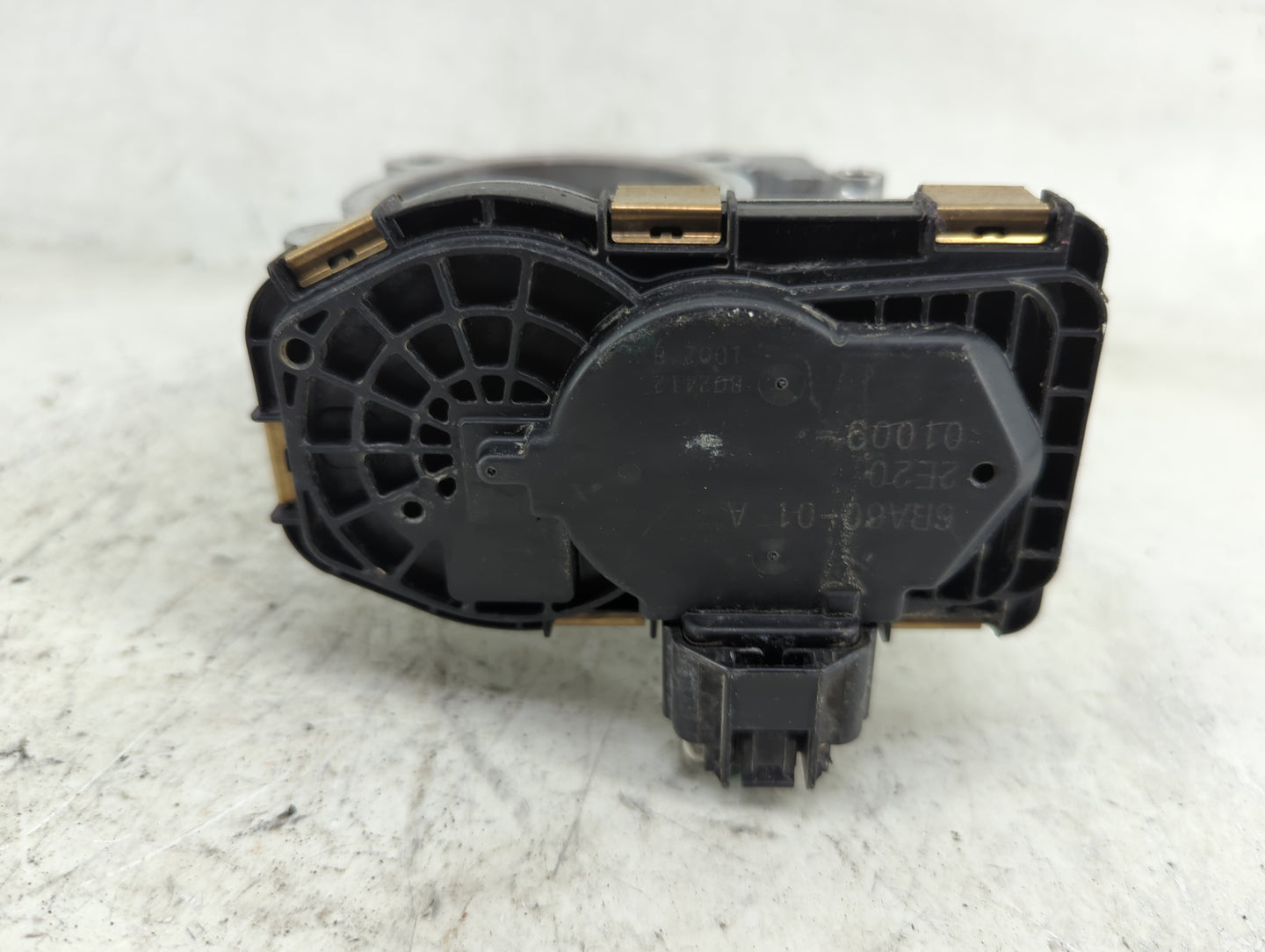 2021-2022 Nissan Altima Throttle Body P/N:6RA60-01 A Fits Fits 2021 2022 OEM Used Auto Parts - Oemusedautoparts1.com