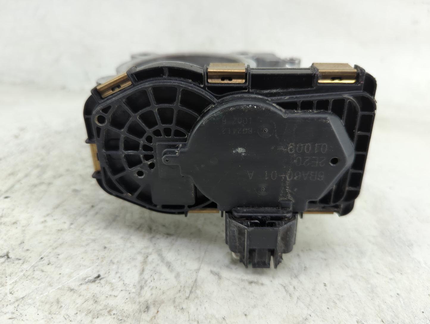 2021-2022 Nissan Altima Throttle Body P/N:6RA60-01 A Fits Fits 2021 2022 OEM Used Auto Parts - Oemusedautoparts1.com