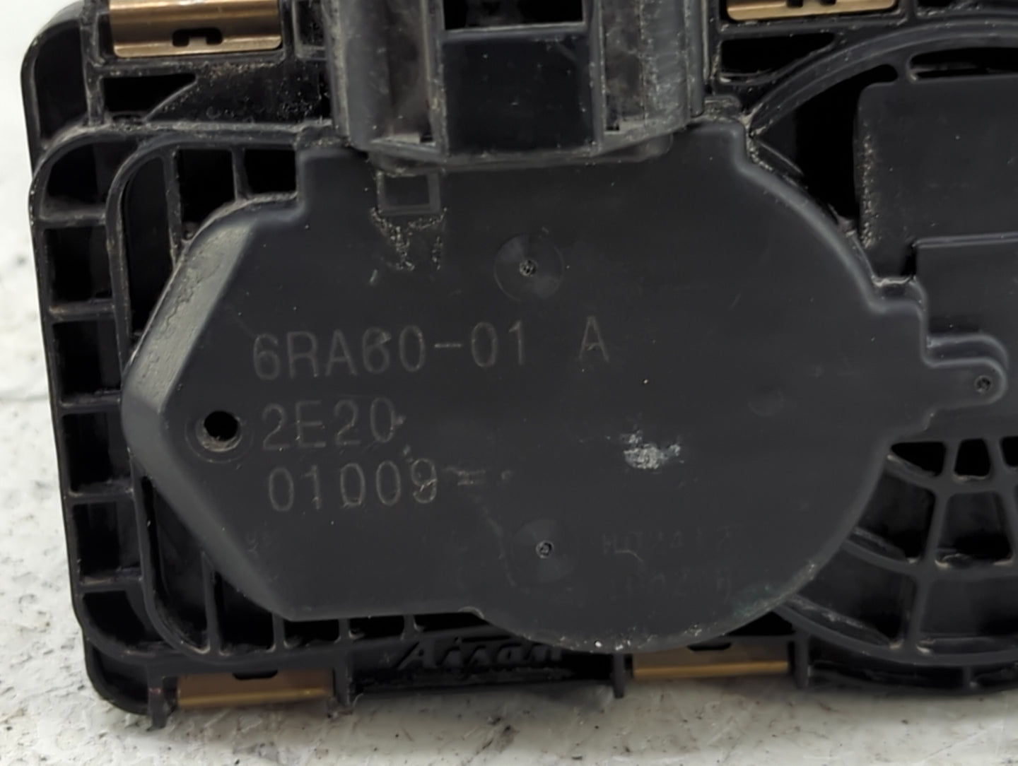 2021-2022 Nissan Altima Throttle Body P/N:6RA60-01 A Fits Fits 2021 2022 OEM Used Auto Parts - Oemusedautoparts1.com