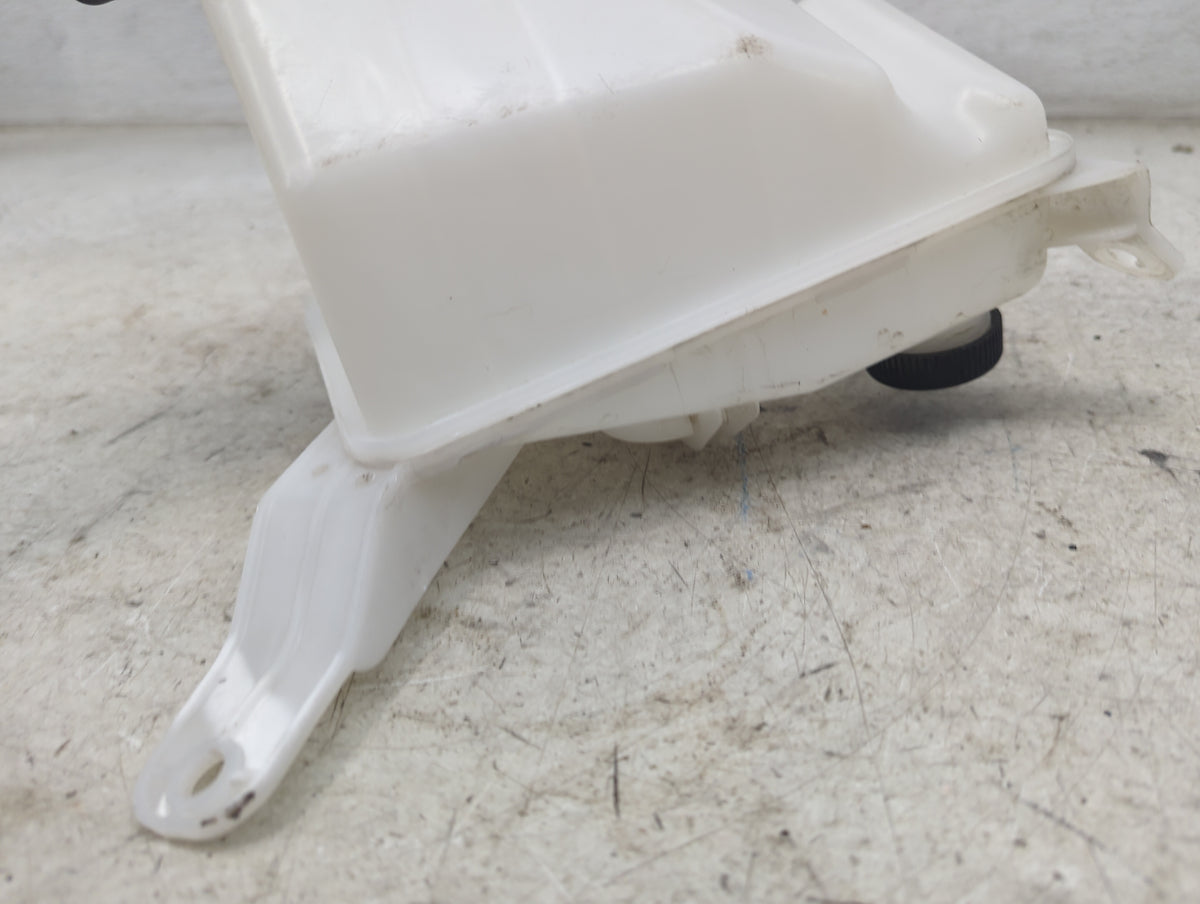 2019-2022 Nissan Altima Radiator Coolant Overflow Expansion Tank Bottle 1499488 - Oemusedautoparts1.com