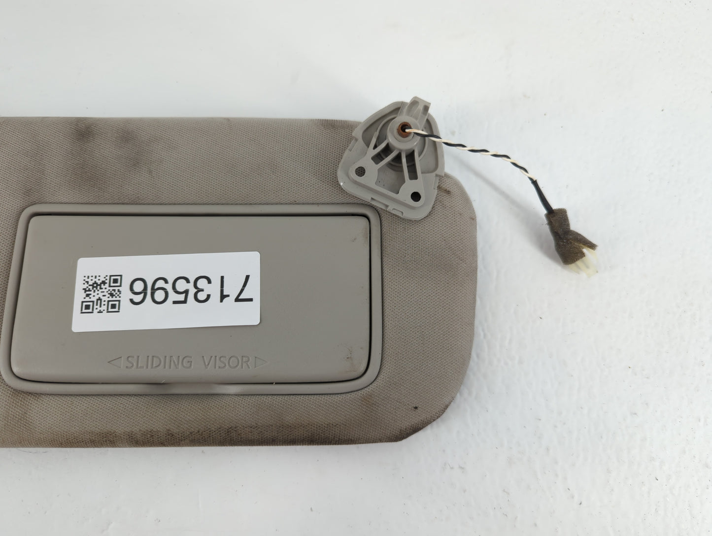 2021-2022 Nissan Altima Sun Visor Shade Replacement Passenger Right Mirror Fits Fits 2021 2022 OEM Used Auto Parts - Oemused