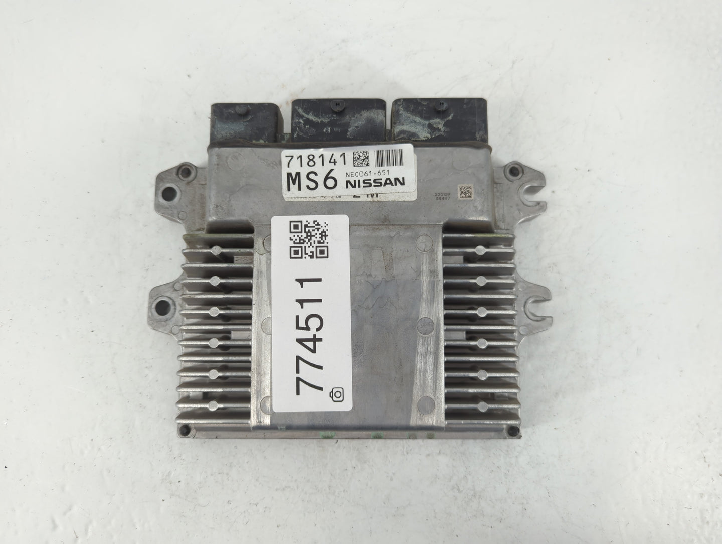 2019-2022 Nissan Altima PCM Engine Control Computer ECU ECM PCU OEM P/N:NEC039-651 Fits Fits 2019 2020 2021 2022 OEM Used Au