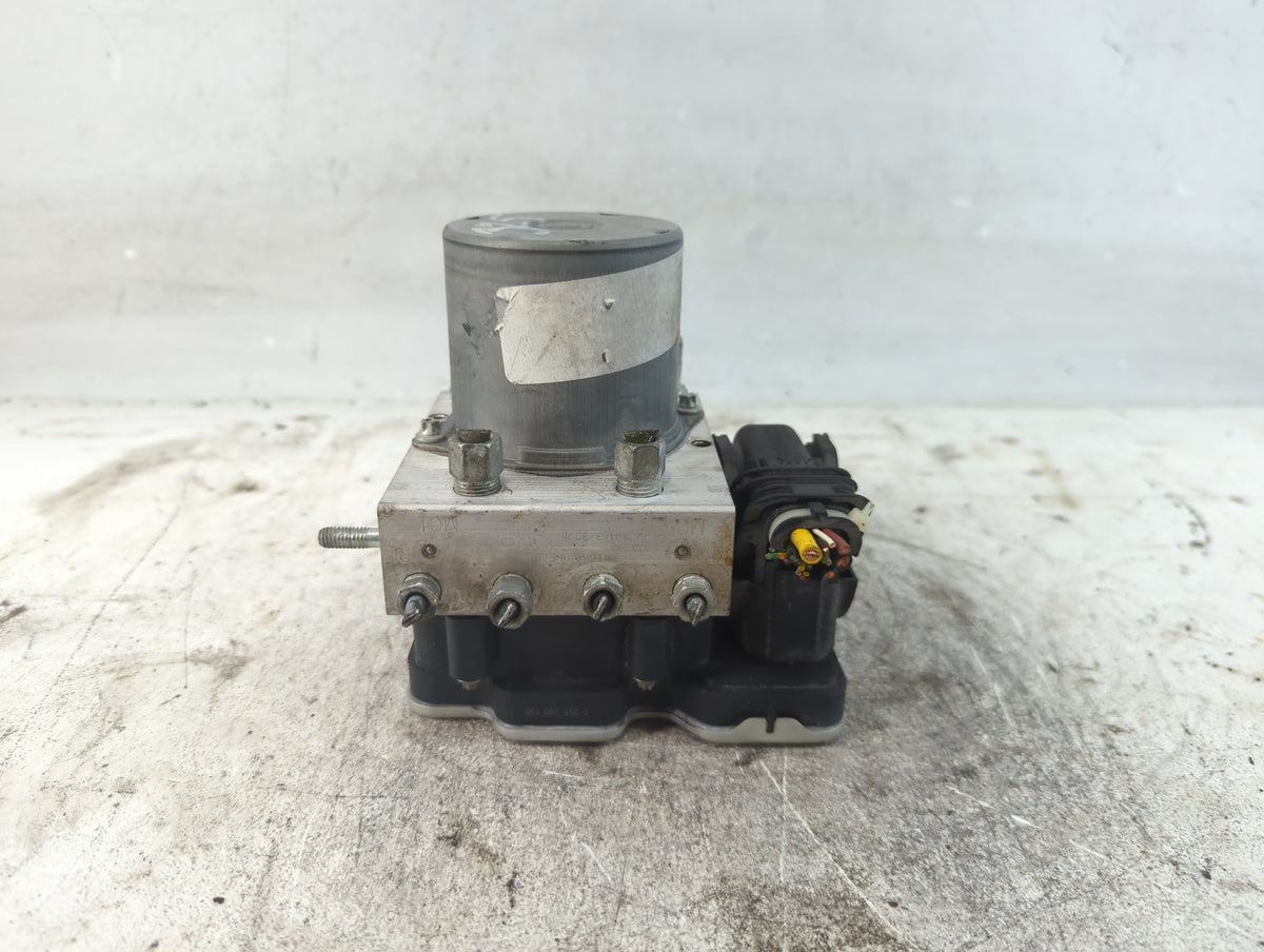 2021-2022 Nissan Altima Anti-Lock Brake ABS Pump Module Actuator OEM P/N:47660 9HE0B Fits Fits 2021 2022 OEM Used Auto Parts