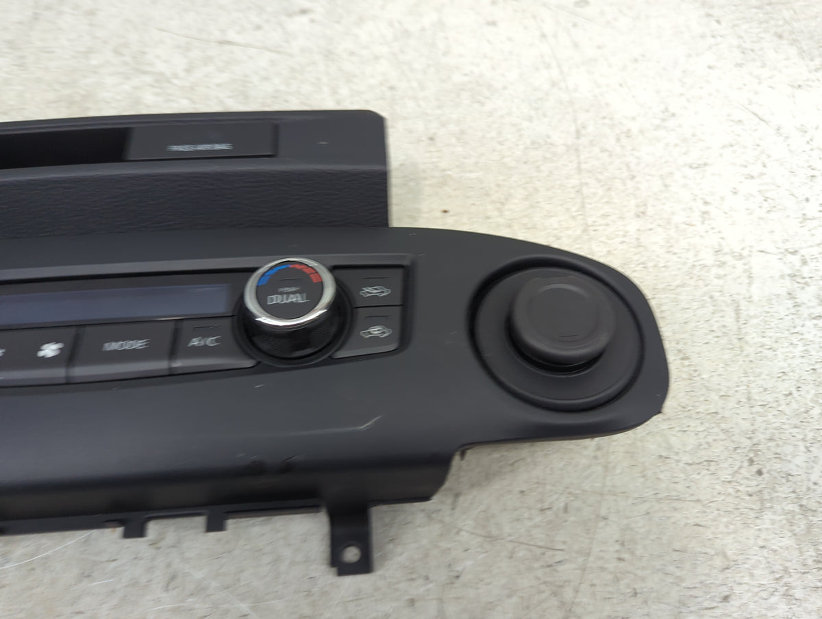 2022 Nissan Frontier Climate Control Module Temperature AC/Heater Replacement P/N:68260-9BU1A 9BU1A000360 Fits OEM Used Auto