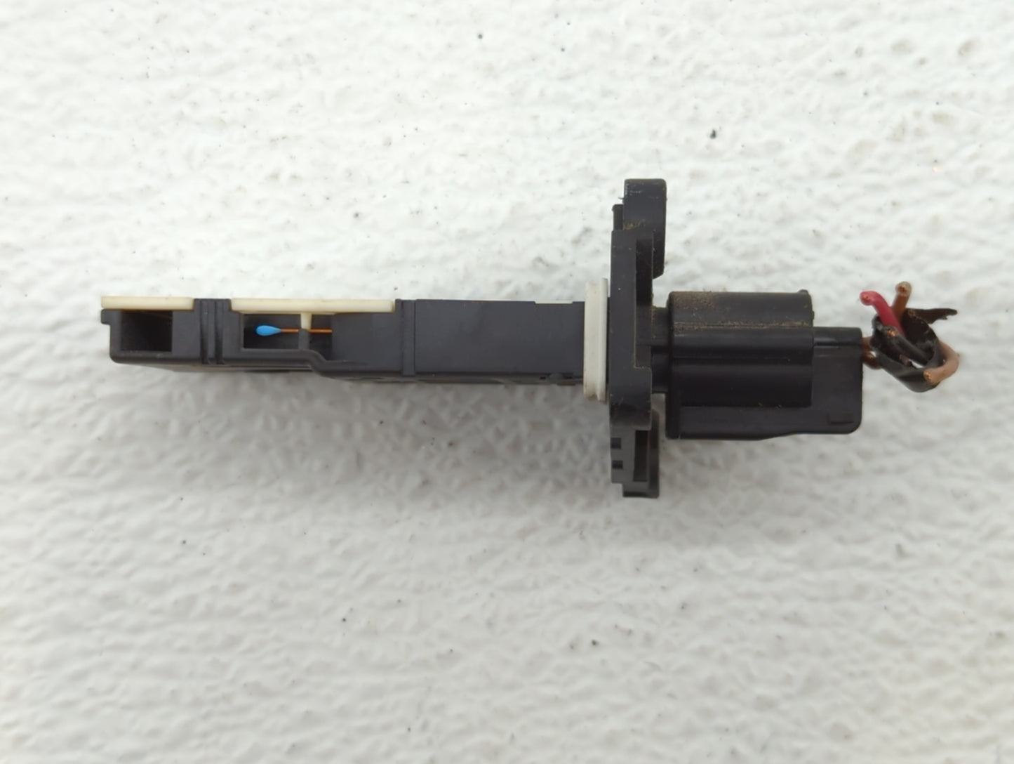 Nissan Frontier Mass Air Flow Meter Maf - Oemusedautoparts1.com