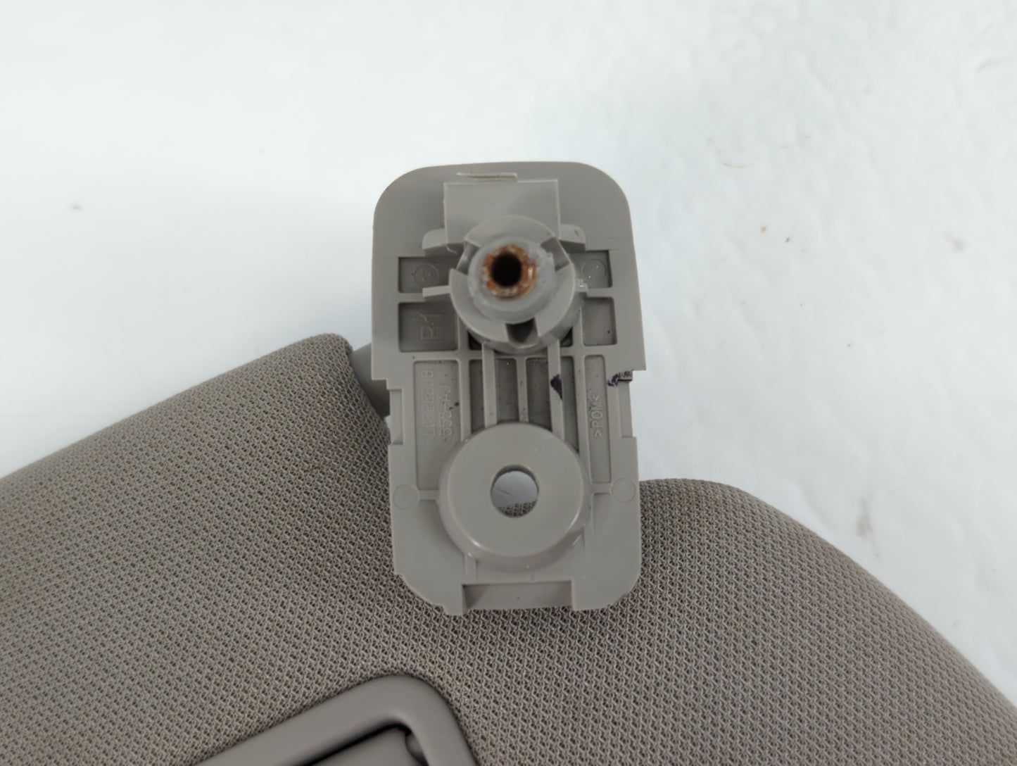 2022 Nissan Frontier Sun Visor Shade Replacement Passenger Right Mirror Fits OEM Used Auto Parts - Oemusedautoparts1.com