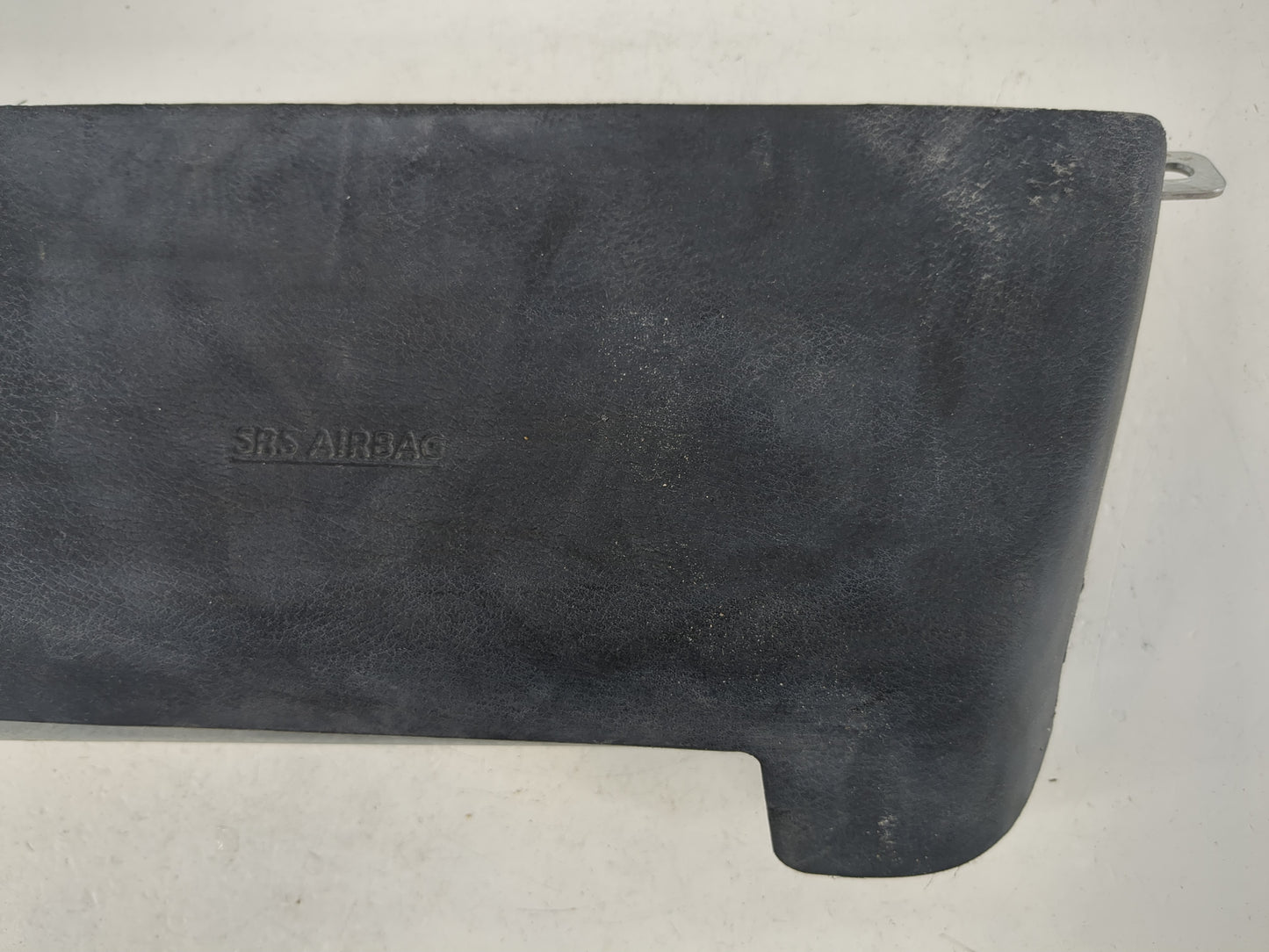2020-2021 Nissan Kicks Air Bag Passenger Right Dashboard OEM P/N:NT0RW221210527 Fits Fits 2020 2021 OEM Used Auto Parts - Oe