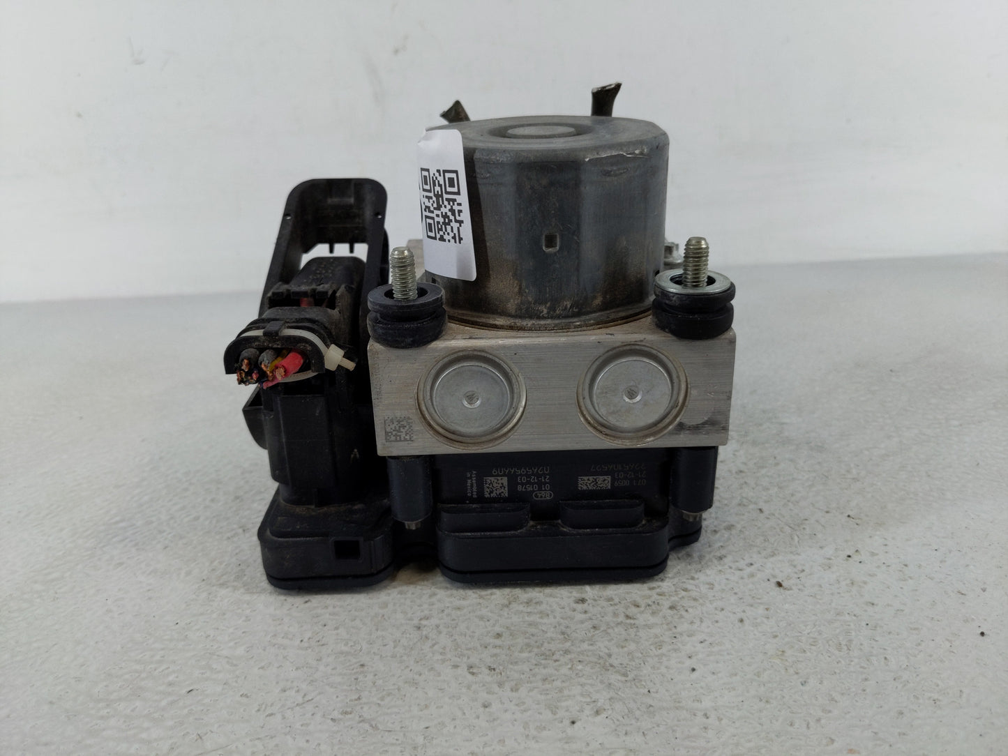 2021 Nissan Kicks ABS Pump Control Module Replacement P/N:47660 5RA0A Fits OEM Used Auto Parts - Oemusedautoparts1.com