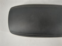 2022 Nissan Kicks Center Console Armrest Cover Lid P/N:210922A Fits OEM Used Auto Parts - Oemusedautoparts1.com