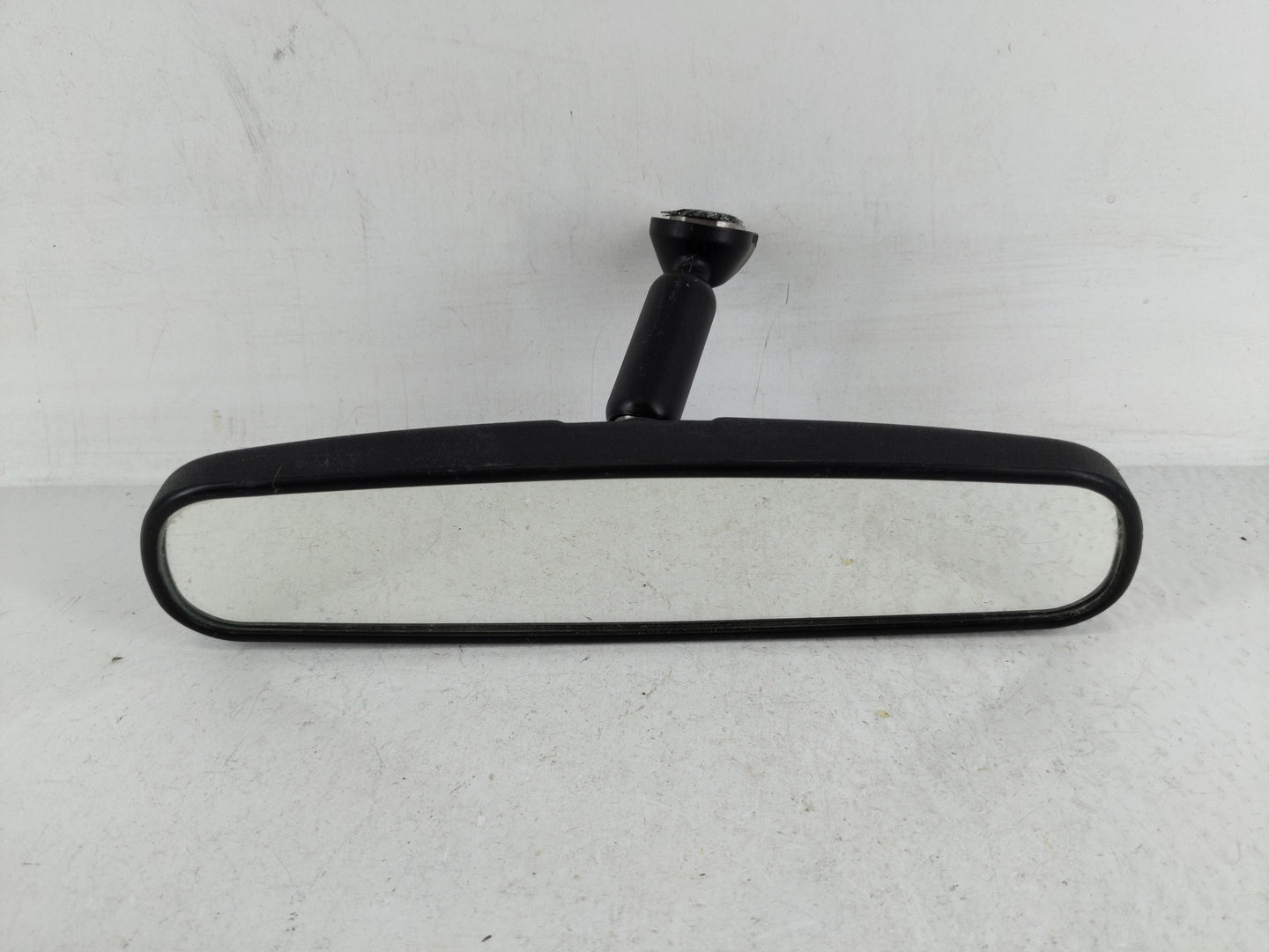 2018-2021 Nissan Kicks Interior Rear View Mirror Replacement OEM P/N:E8011681 Fits OEM Used Auto Parts - Oemusedautoparts1.c