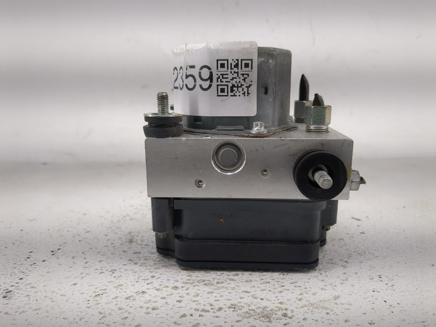 2021 Nissan Kicks ABS Pump Control Module Replacement P/N:47660 5RA0A Fits OEM Used Auto Parts - Oemusedautoparts1.com