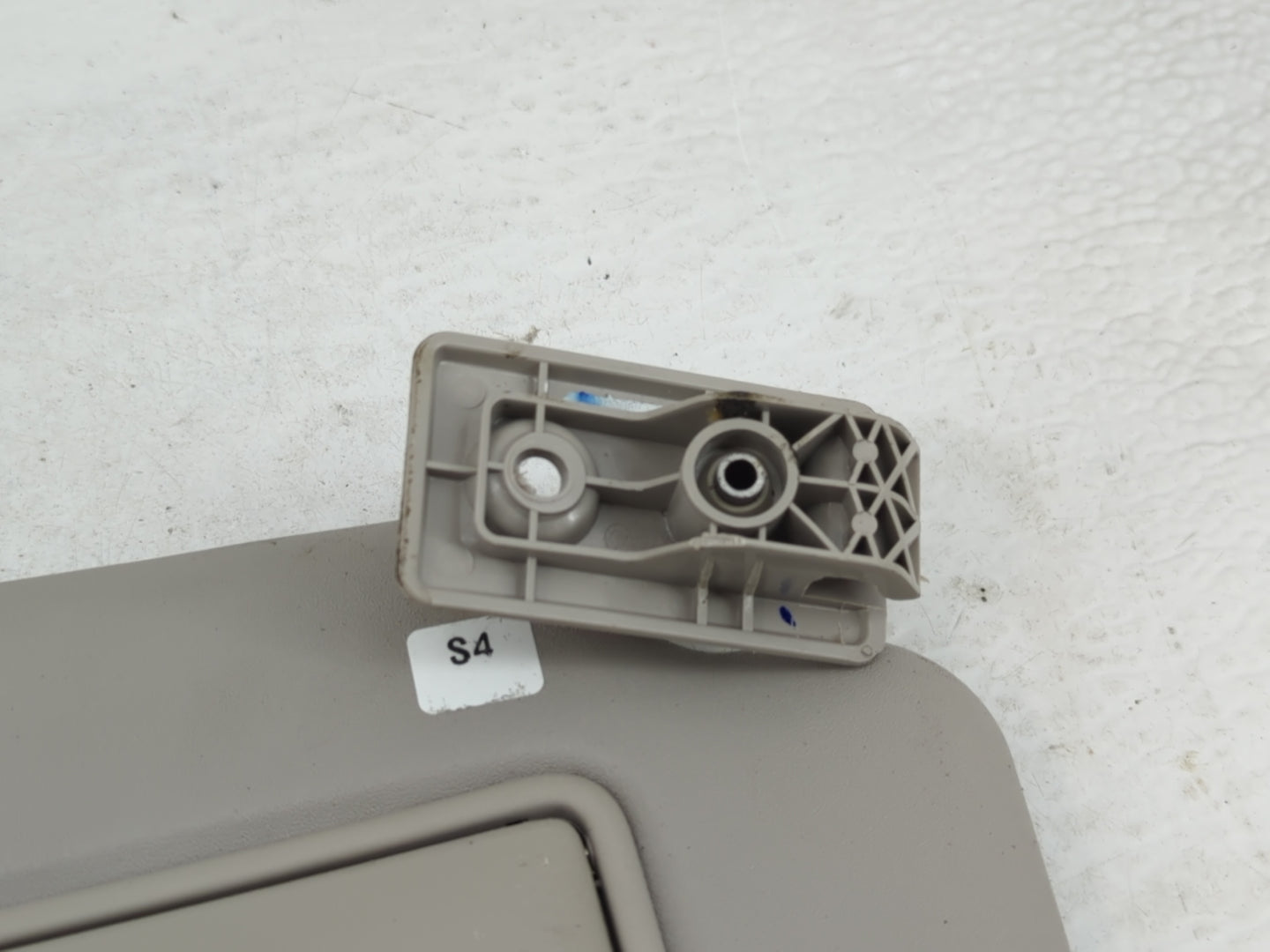 2018-2021 Nissan Kicks Sun Visor Shade Replacement Passenger Right Mirror Fits Fits 2018 2019 2020 2021 OEM Used Auto Parts 
