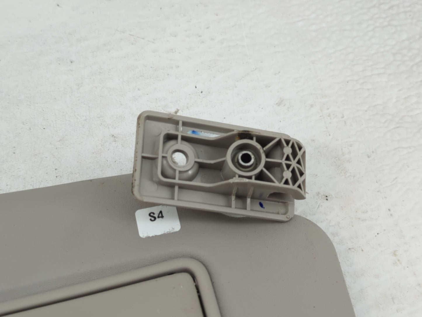 2018-2021 Nissan Kicks Sun Visor Shade Replacement Passenger Right Mirror Fits Fits 2018 2019 2020 2021 OEM Used Auto Parts 