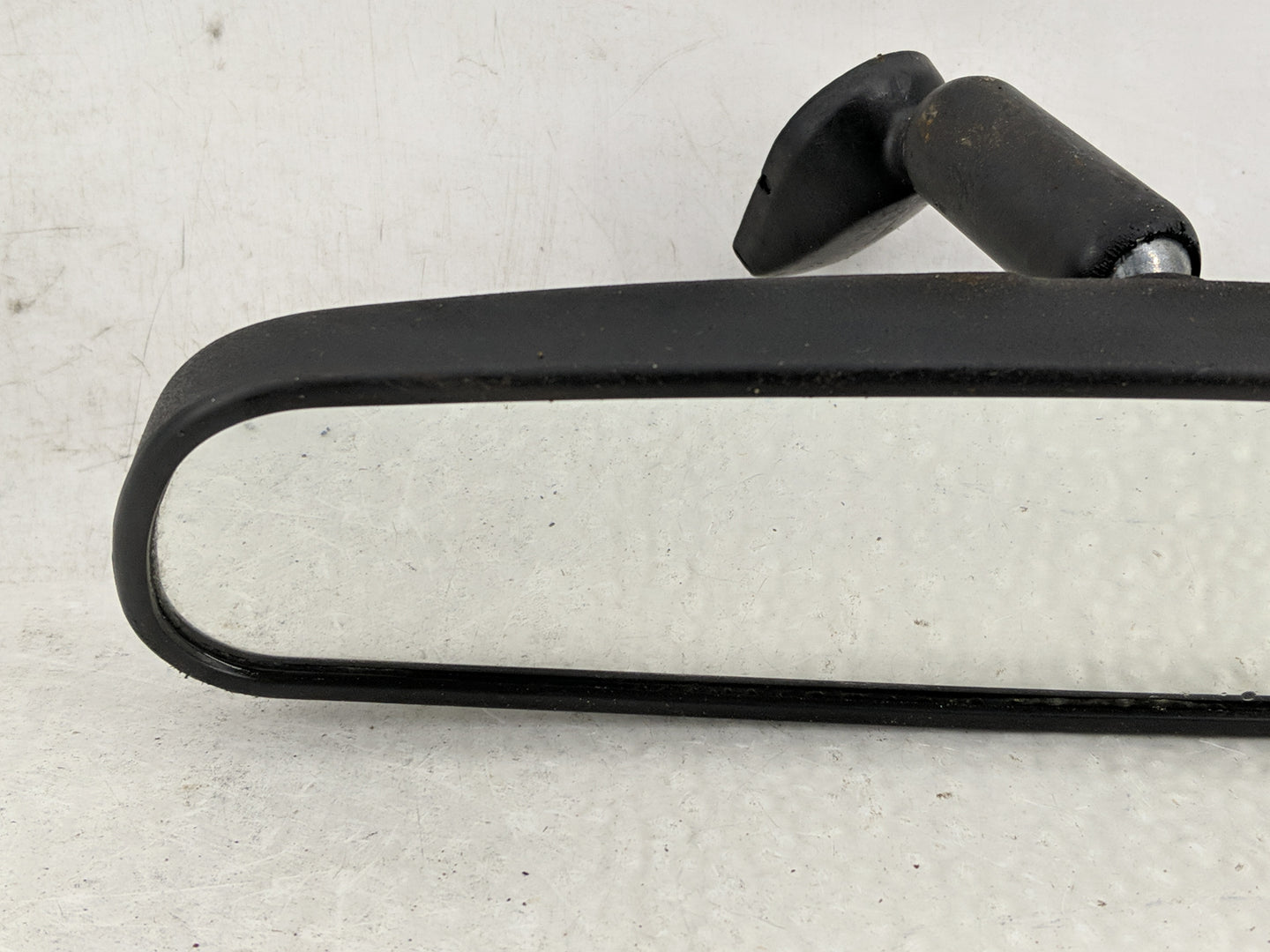 2018-2021 Nissan Kicks Interior Rear View Mirror Replacement OEM P/N:A048070 Fits OEM Used Auto Parts - Oemusedautoparts1.co