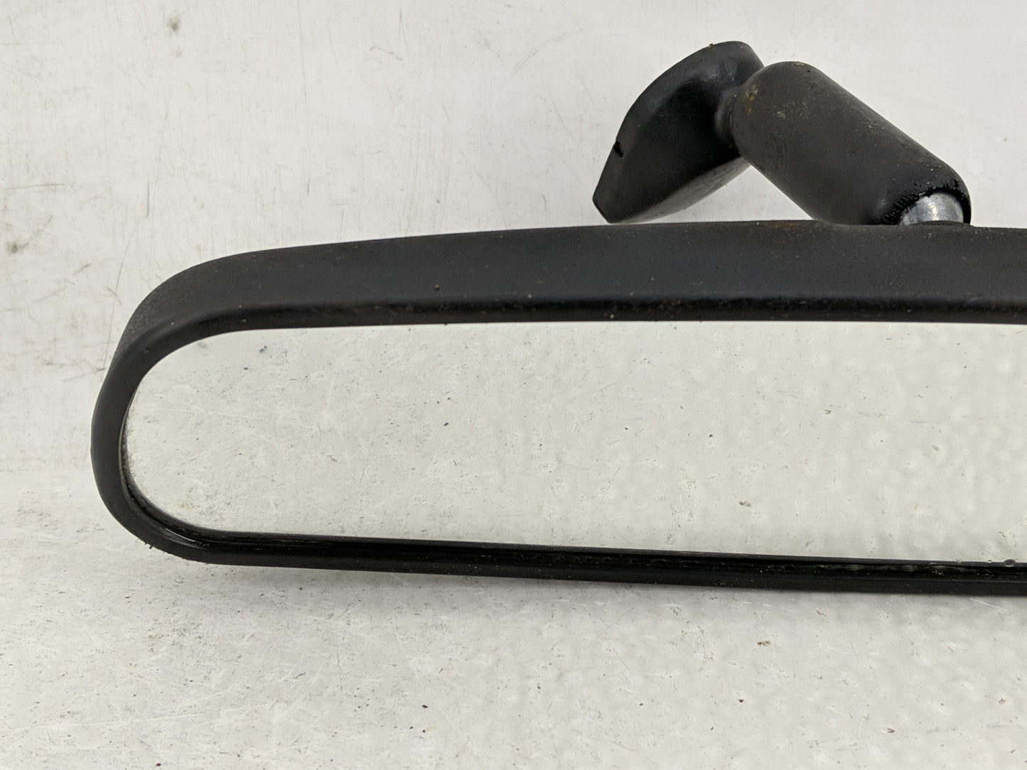 2018-2021 Nissan Kicks Interior Rear View Mirror Replacement OEM P/N:A048070 Fits OEM Used Auto Parts - Oemusedautoparts1.co