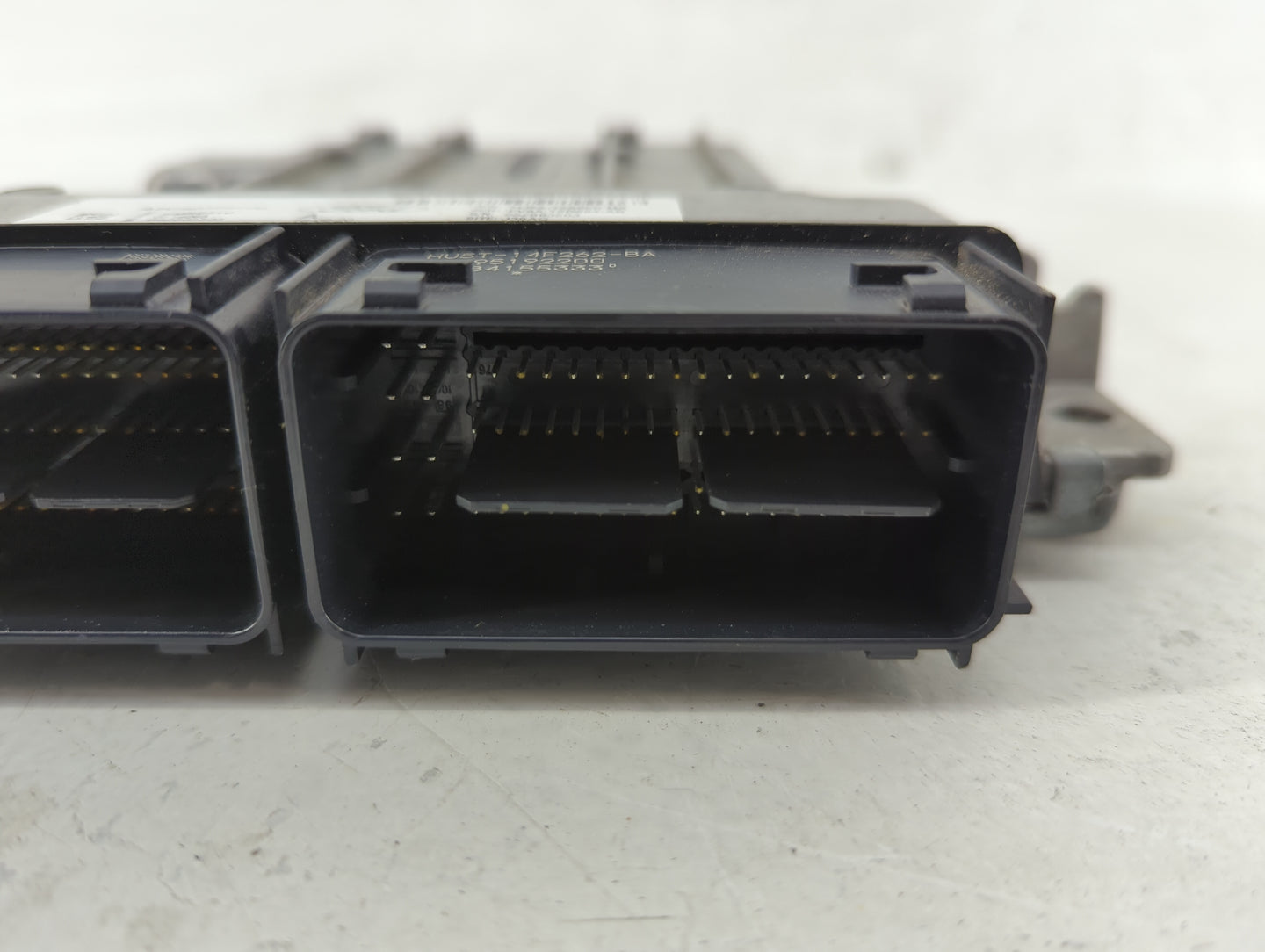 2020-2021 Nissan Kicks PCM Engine Control Computer ECU ECM PCU OEM P/N:HU5T-14F262-BA HJ5A-12A650-MA Fits Fits 2020 2021 202