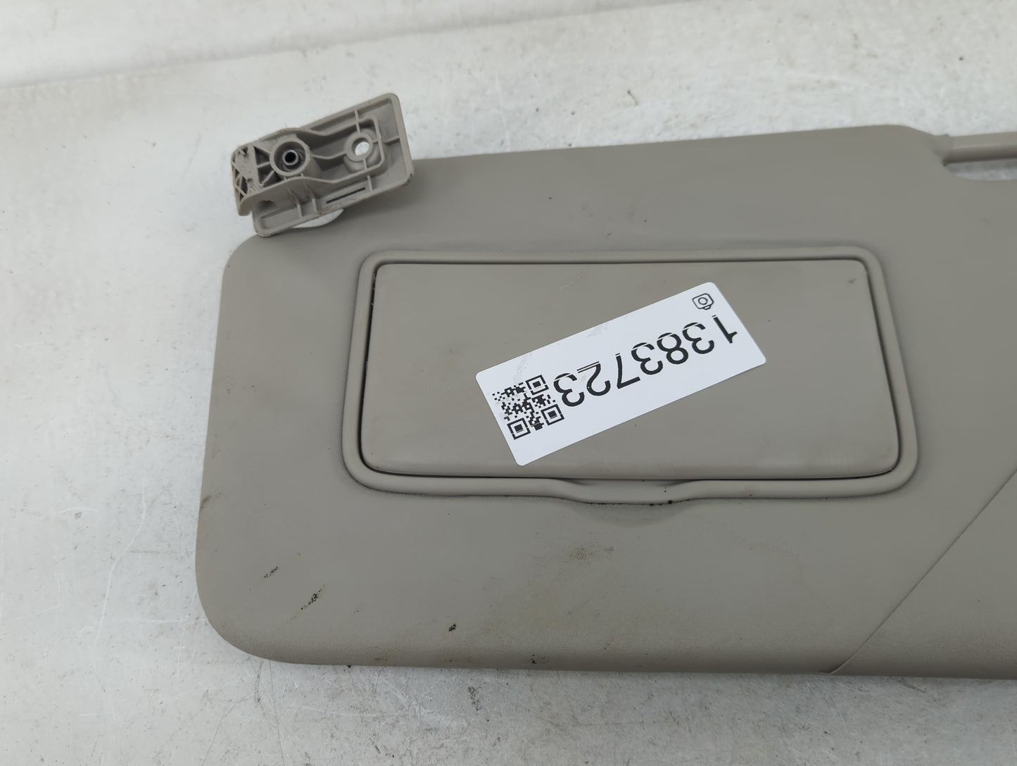 2018-2021 Nissan Kicks Sun Visor Shade Replacement Passenger Right Mirror Fits Fits 2018 2019 2020 2021 OEM Used Auto Parts 
