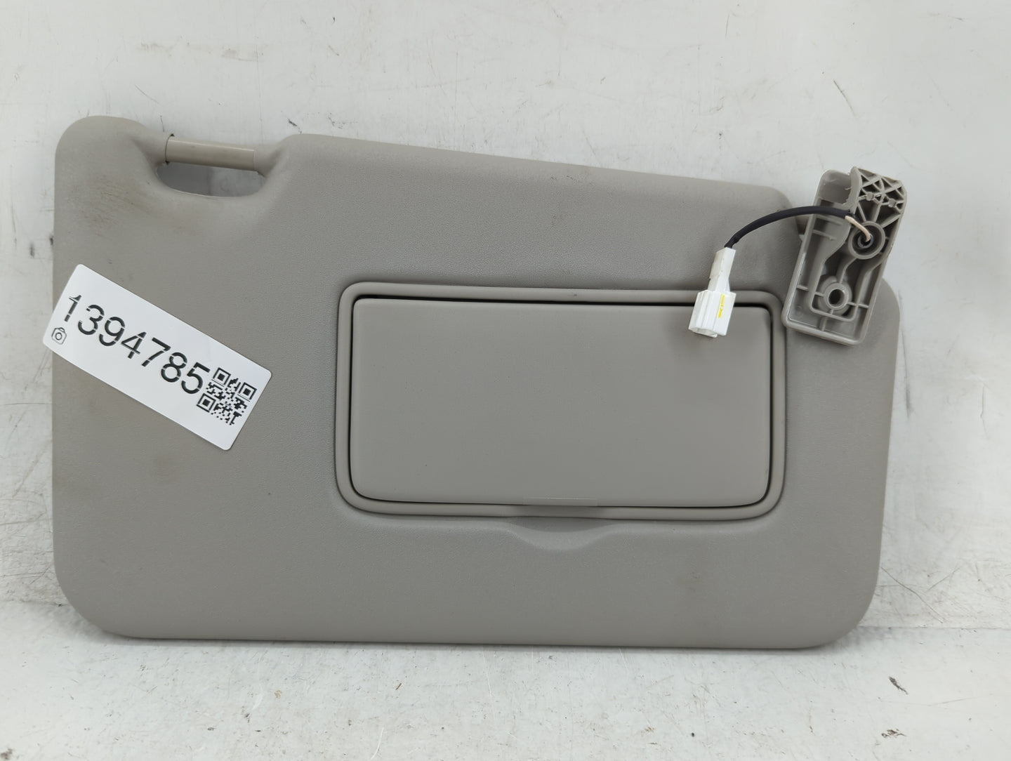 2018-2021 Nissan Kicks Sun Visor Shade Replacement Passenger Right Mirror Fits Fits 2018 2019 2020 2021 OEM Used Auto Parts 