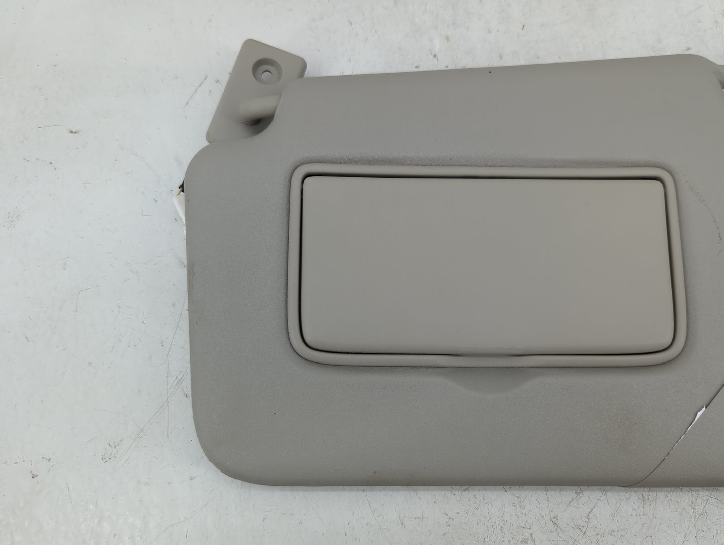 2018-2021 Nissan Kicks Sun Visor Shade Replacement Driver Left Mirror Fits Fits 2018 2019 2020 2021 OEM Used Auto Parts - Oe