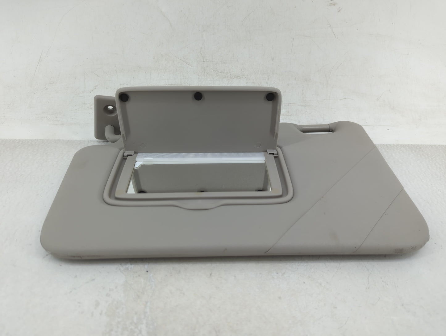 2018-2021 Nissan Kicks Sun Visor Shade Replacement Driver Left Mirror Fits Fits 2018 2019 2020 2021 OEM Used Auto Parts - Oe