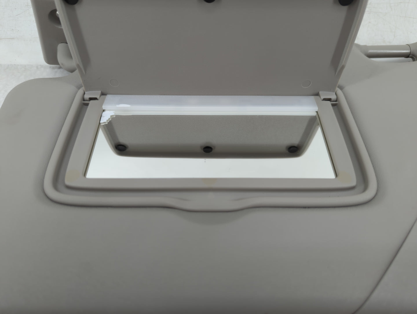 2018-2021 Nissan Kicks Sun Visor Shade Replacement Driver Left Mirror Fits Fits 2018 2019 2020 2021 OEM Used Auto Parts - Oe