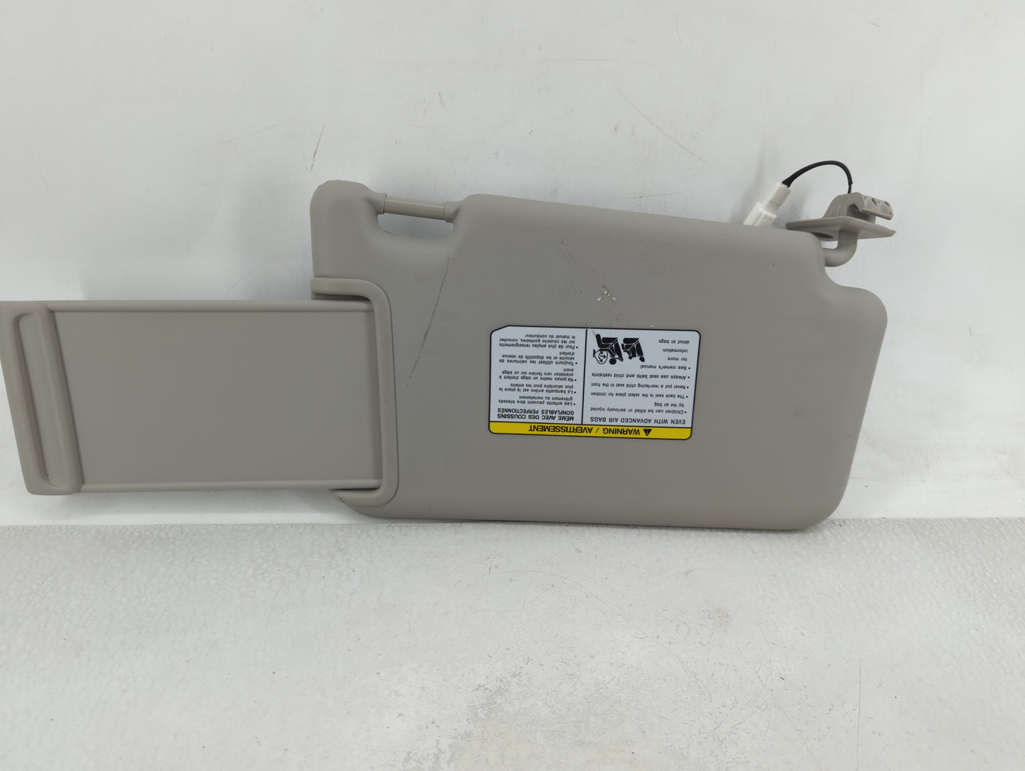 2018-2021 Nissan Kicks Sun Visor Shade Replacement Driver Left Mirror Fits Fits 2018 2019 2020 2021 OEM Used Auto Parts - Oe