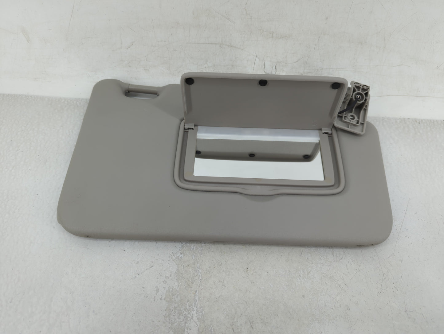 2018-2021 Nissan Kicks Sun Visor Shade Replacement Passenger Right Mirror Fits Fits 2018 2019 2020 2021 OEM Used Auto Parts 