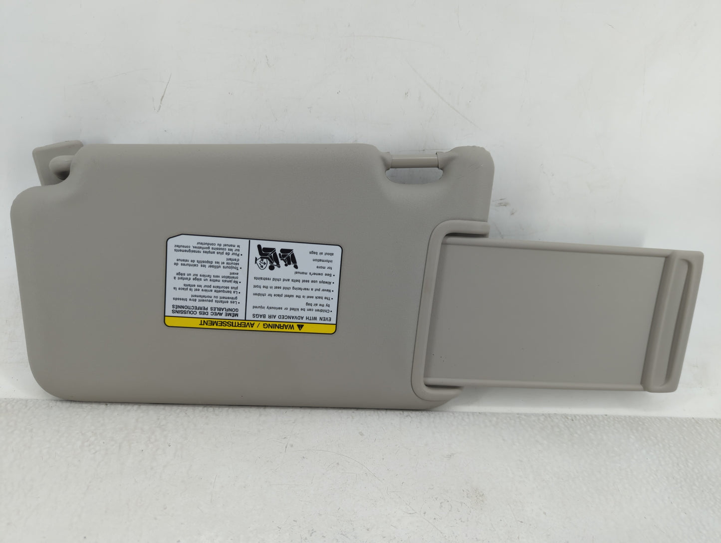 2018-2021 Nissan Kicks Sun Visor Shade Replacement Passenger Right Mirror Fits Fits 2018 2019 2020 2021 OEM Used Auto Parts 