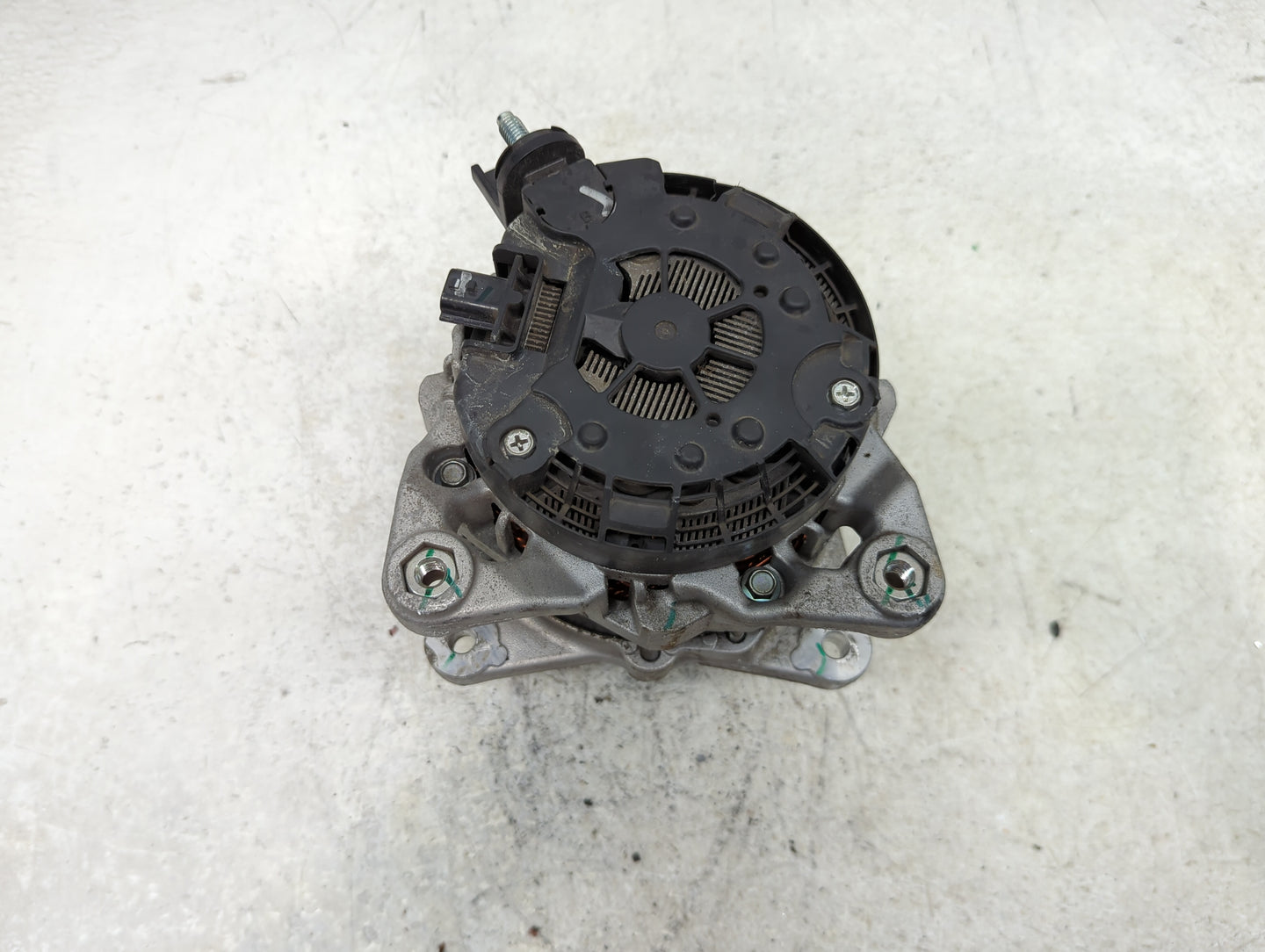 2020-2021 Nissan Kicks Alternator Replacement Generator Charging Assembly Engine OEM P/N:A2TV3081ZX3Y Fits Fits 2020 2021 OE