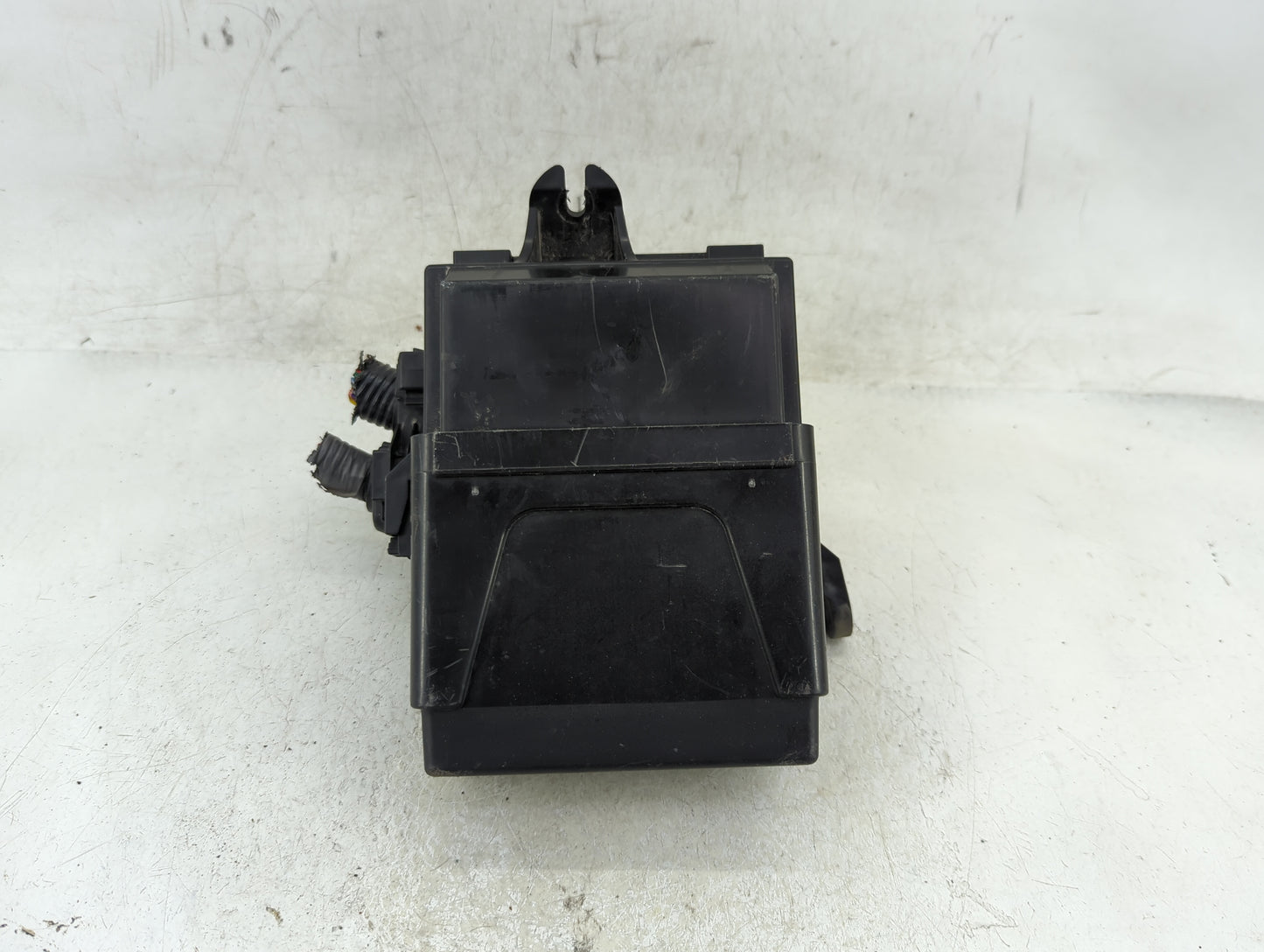 2018-2021 Nissan Kicks Fusebox Fuse Box Panel Relay Module P/N:284B7 6CA3A Fits Fits 2018 2019 2020 2021 OEM Used Auto Parts