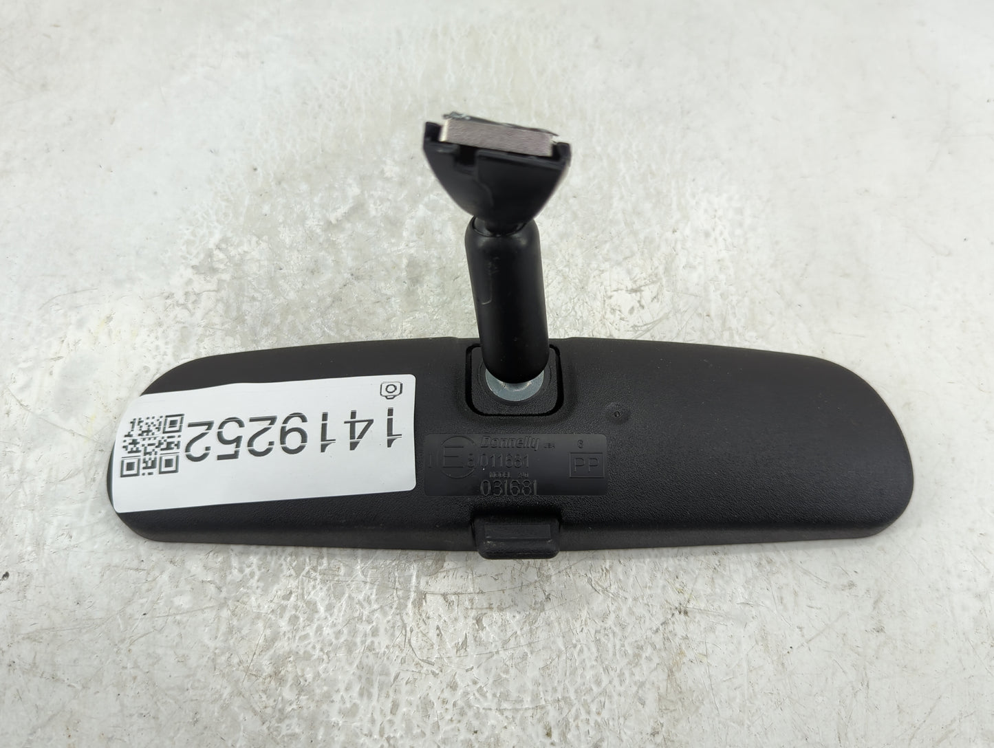 2018-2021 Nissan Kicks Interior Rear View Mirror Replacement OEM Fits OEM Used Auto Parts - Oemusedautoparts1.com