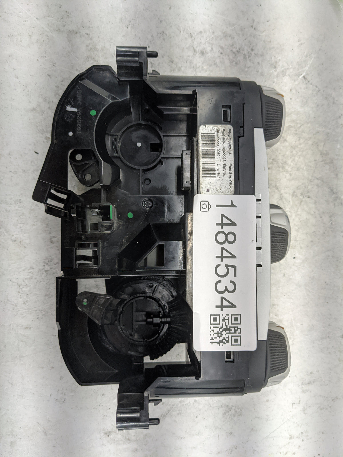 2018-2021 Nissan Kicks Climate Control Module Temperature AC/Heater Replacement P/N:T669216A Fits Fits 2018 2019 2020 2021 O