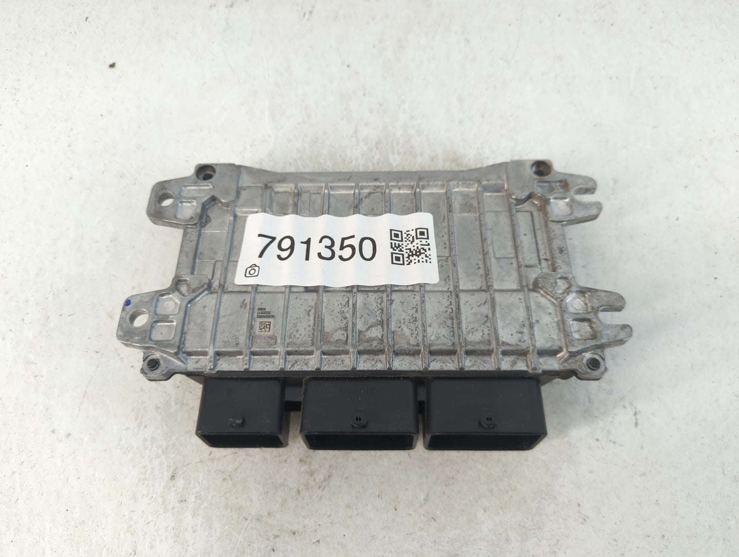 2020-2021 Nissan Kicks PCM Engine Control Computer ECU ECM PCU OEM P/N:NEC985-113 Fits Fits 2020 2021 2022 OEM Used Auto Par