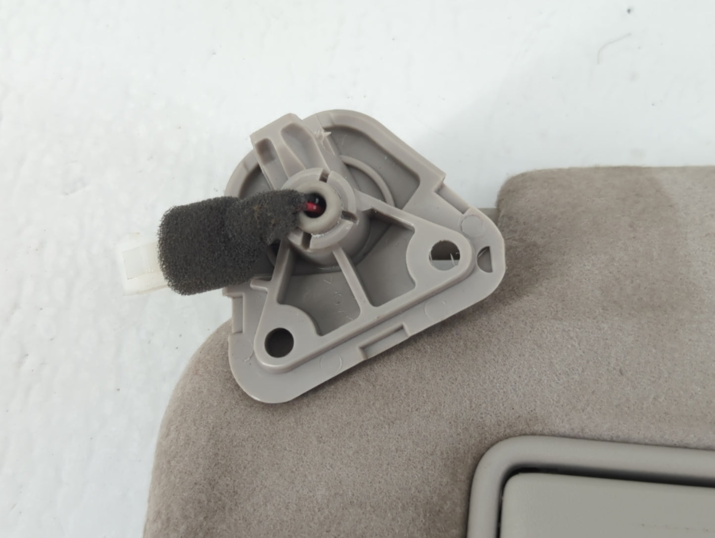 2018-2021 Nissan Leaf Sun Visor Shade Replacement Driver Left Mirror Fits Fits 2018 2019 2020 2021 OEM Used Auto Parts - Oem