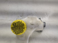 2016-2021 Nissan Maxima Brake Master Cylinder 1497862 - Oemusedautoparts1.com