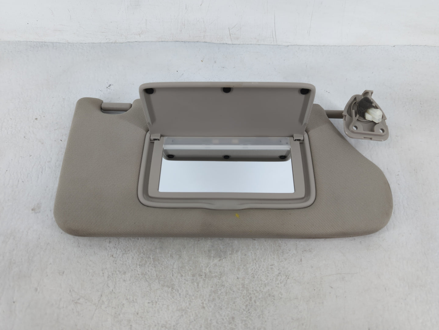 2018-2021 Nissan Maxima Sun Visor Shade Replacement Passenger Right Mirror Fits Fits 2018 2019 2020 2021 OEM Used Auto Parts