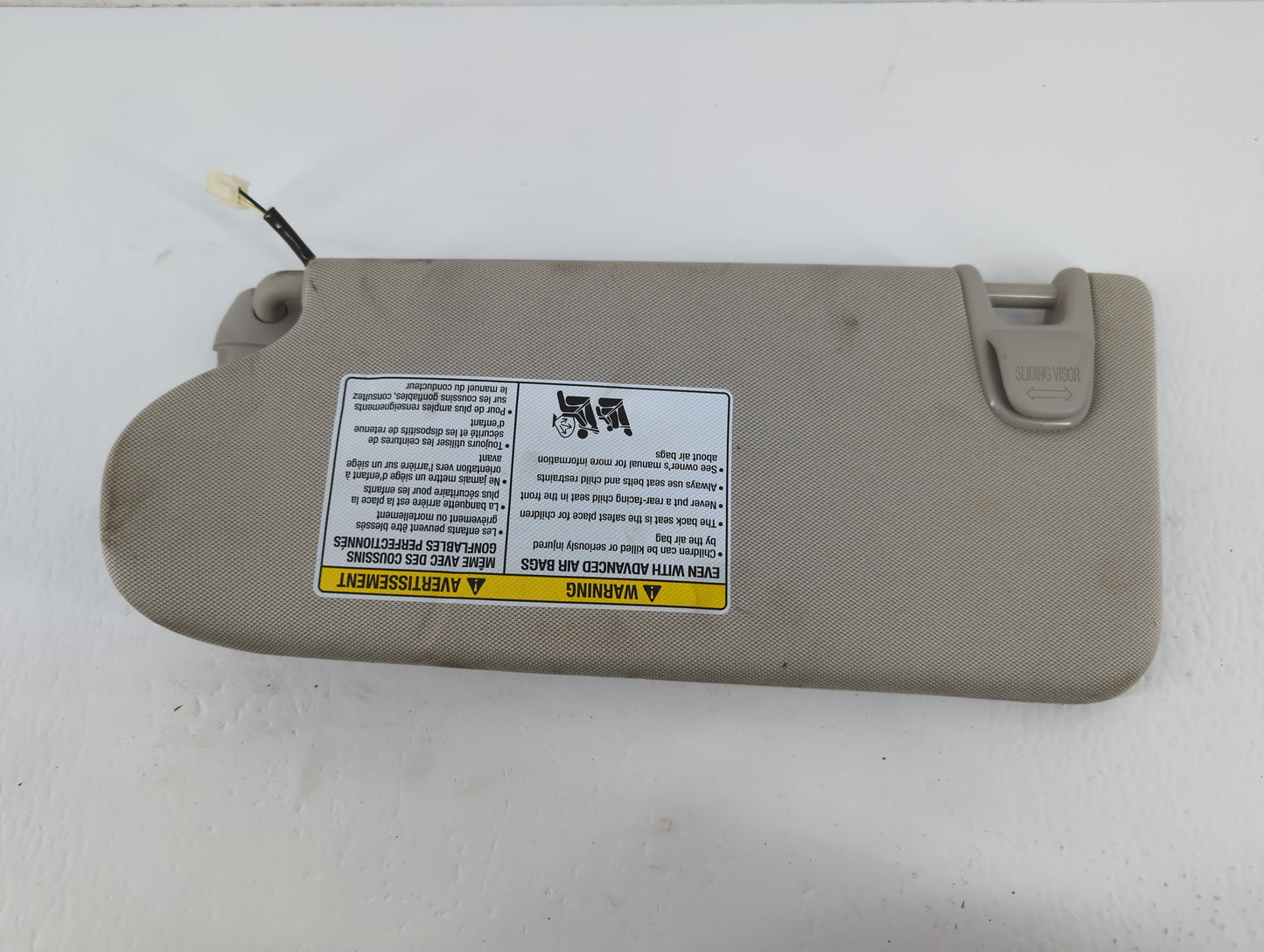 2019-2022 Nissan Murano Sun Visor Shade Replacement Passenger Right Mirror Fits Fits 2019 2020 2021 2022 OEM Used Auto Parts