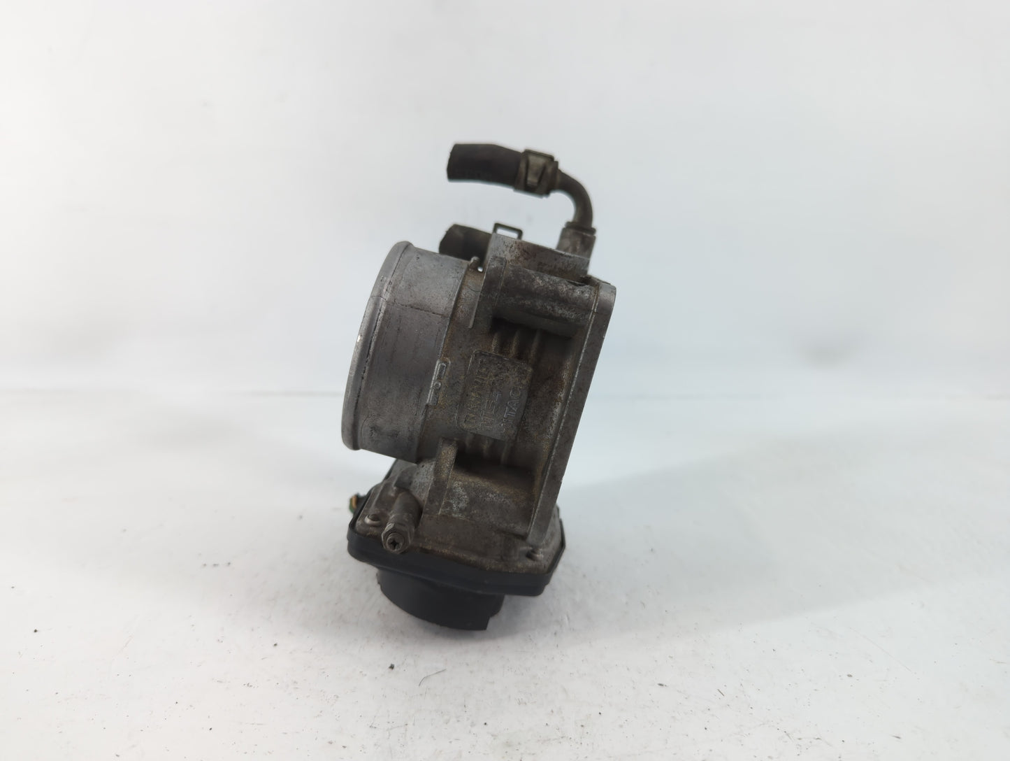 2015-2022 Nissan Murano Throttle Body P/N:G 6915 526-01 Fits Fits 2015 2016 2017 2018 2019 2020 2021 2022 OEM Used Auto Part