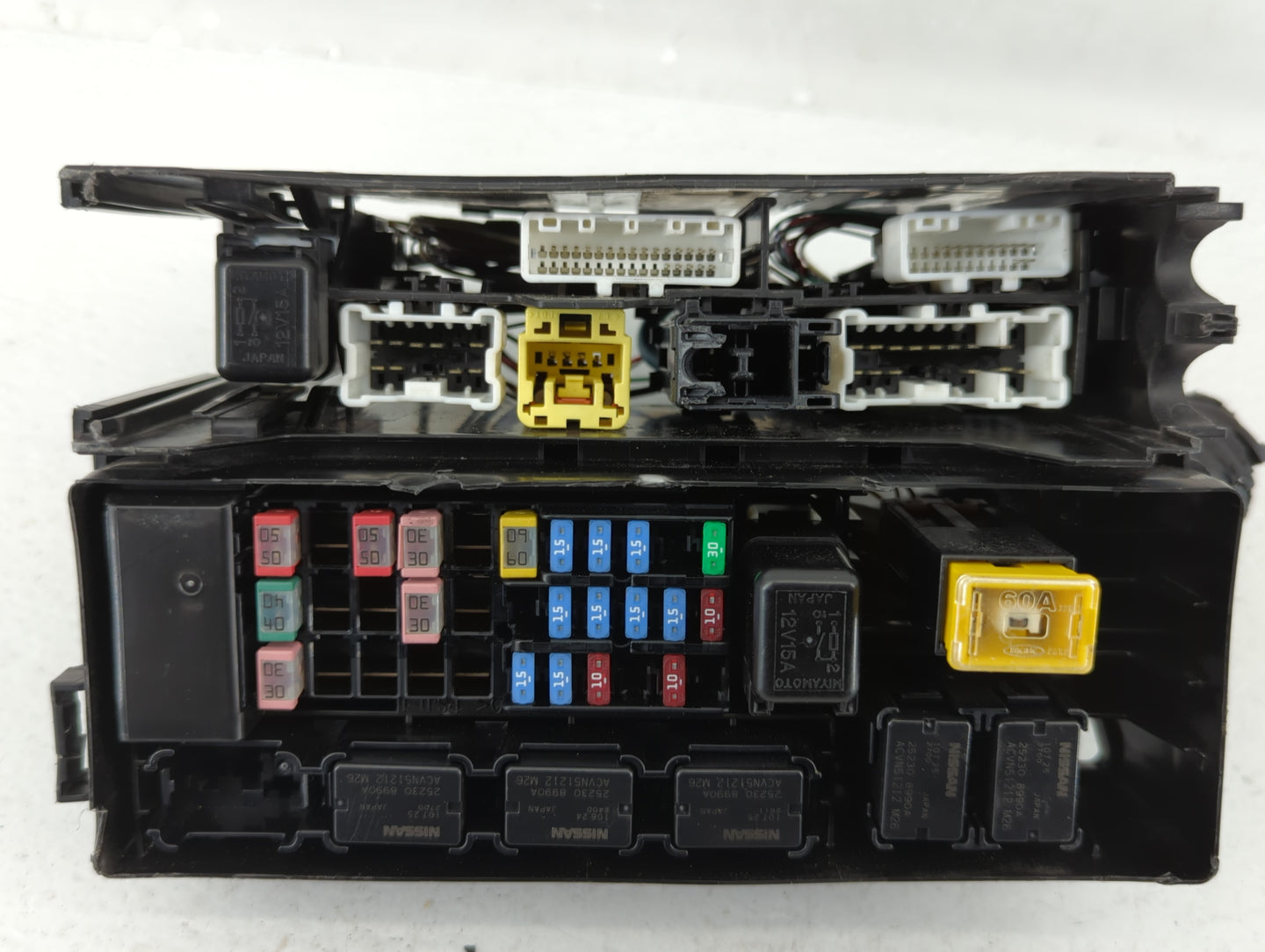 2015-2022 Nissan Pathfinder Fusebox Fuse Box Panel Relay Module Fits Fits 2015 2016 2017 2018 2019 2020 2022 OEM Used Auto P