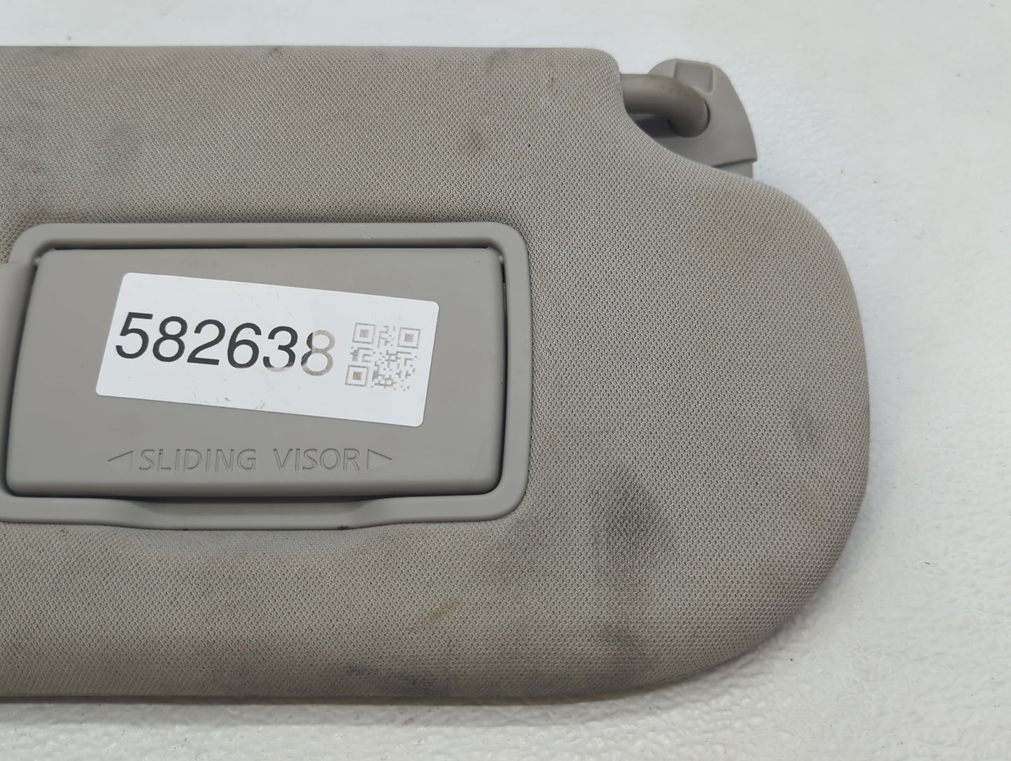 2022 Nissan Pathfinder Sun Visor Shade Replacement Passenger Right Mirror Fits OEM Used Auto Parts - Oemusedautoparts1.com