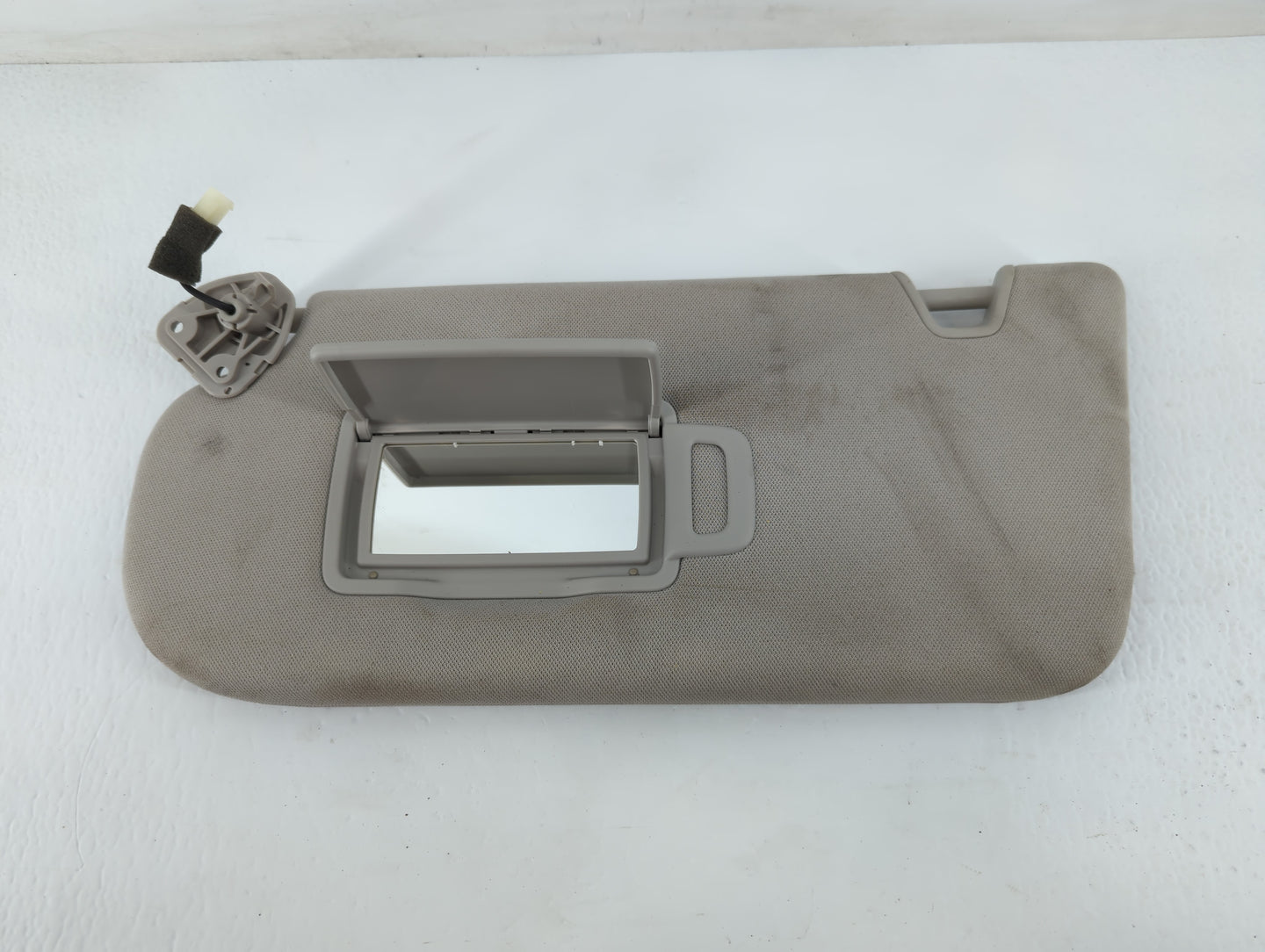 2022 Nissan Pathfinder Sun Visor Shade Replacement Driver Left Mirror Fits OEM Used Auto Parts - Oemusedautoparts1.com