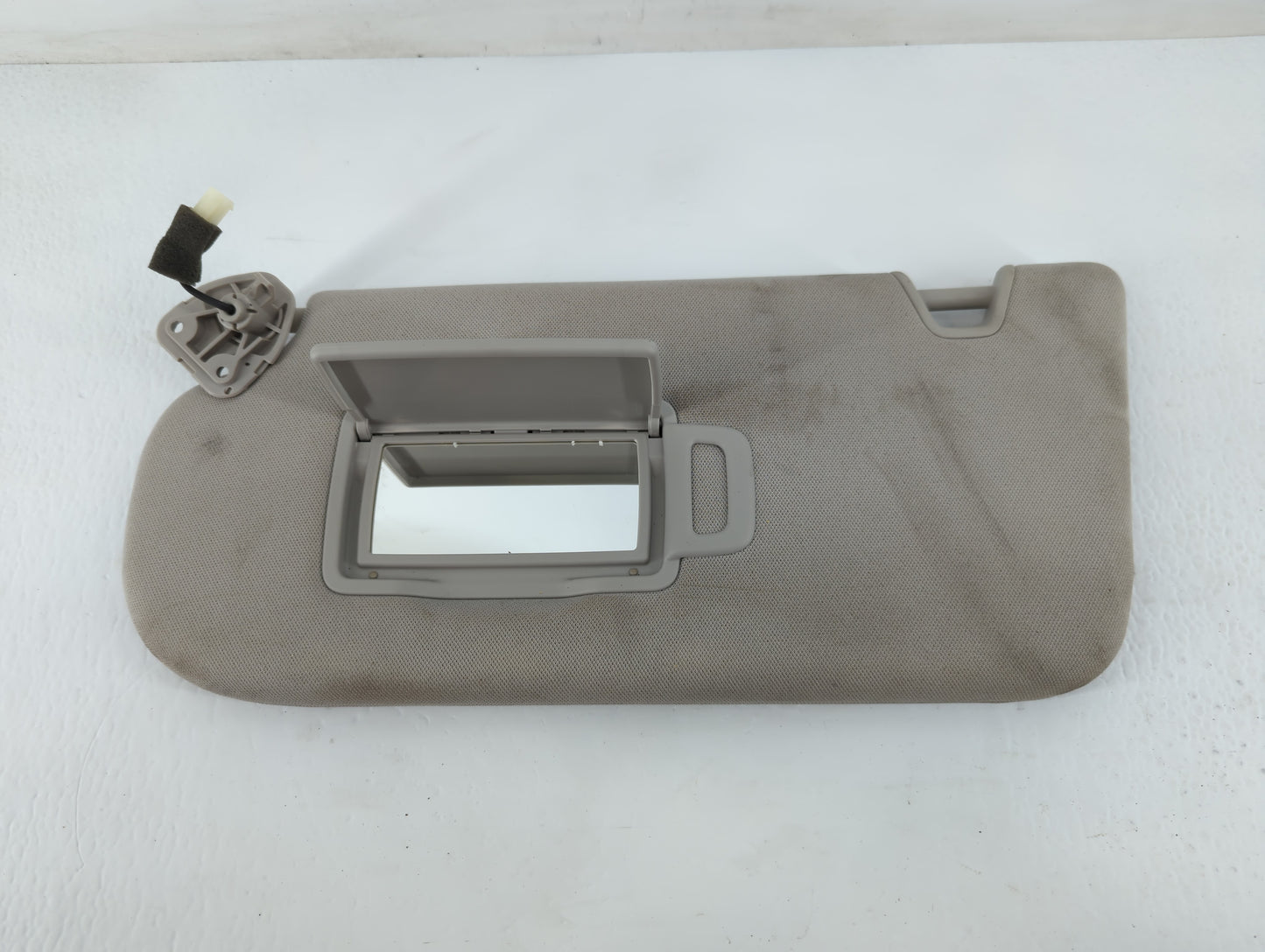 2022 Nissan Pathfinder Sun Visor Shade Replacement Driver Left Mirror Fits OEM Used Auto Parts - Oemusedautoparts1.com