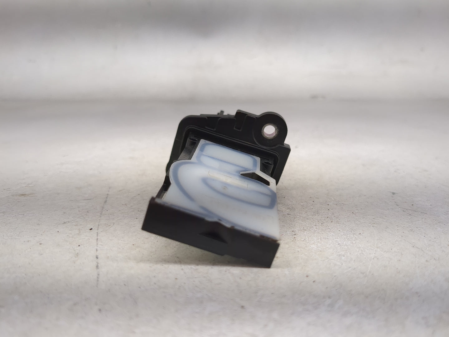 2017-2021 Nissan Qashqai Mass Air Flow Meter Maf 1486045 - Oemusedautoparts1.com