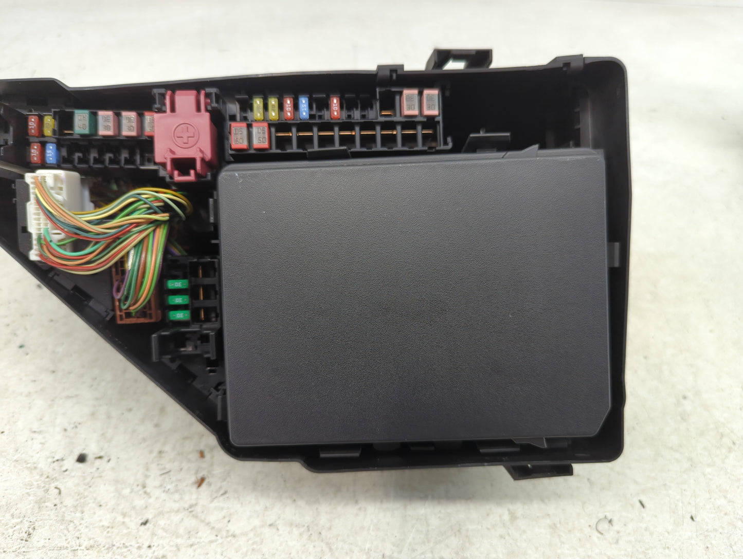 2021-2022 Nissan Rogue Fusebox Fuse Box Panel Relay Module P/N:24382 6RA2A Fits Fits 2021 2022 OEM Used Auto Parts - Oemused