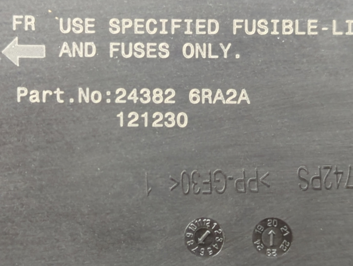 2021-2022 Nissan Rogue Fusebox Fuse Box Panel Relay Module P/N:24382 6RA2A Fits Fits 2021 2022 OEM Used Auto Parts - Oemused