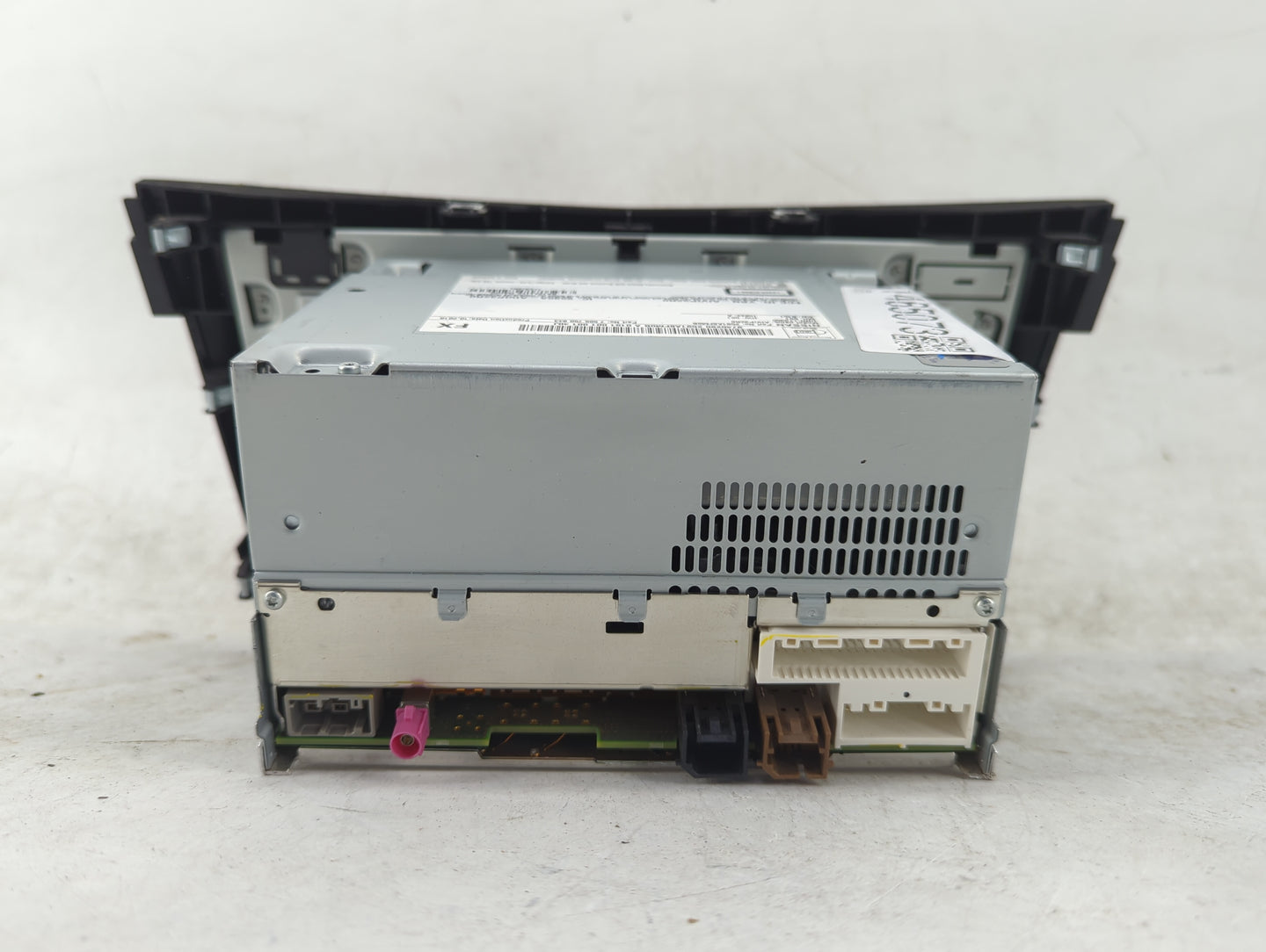 2022 Nissan Rogue Radio AM FM Cd Player Receiver Replacement P/N:7 505 750 843 2591A8FM0B Fits OEM Used Auto Parts - Oemused