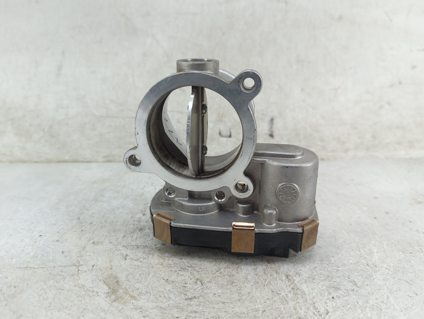 2022 Nissan Rogue Throttle Body Fits OEM Used Auto Parts - Oemusedautoparts1.com