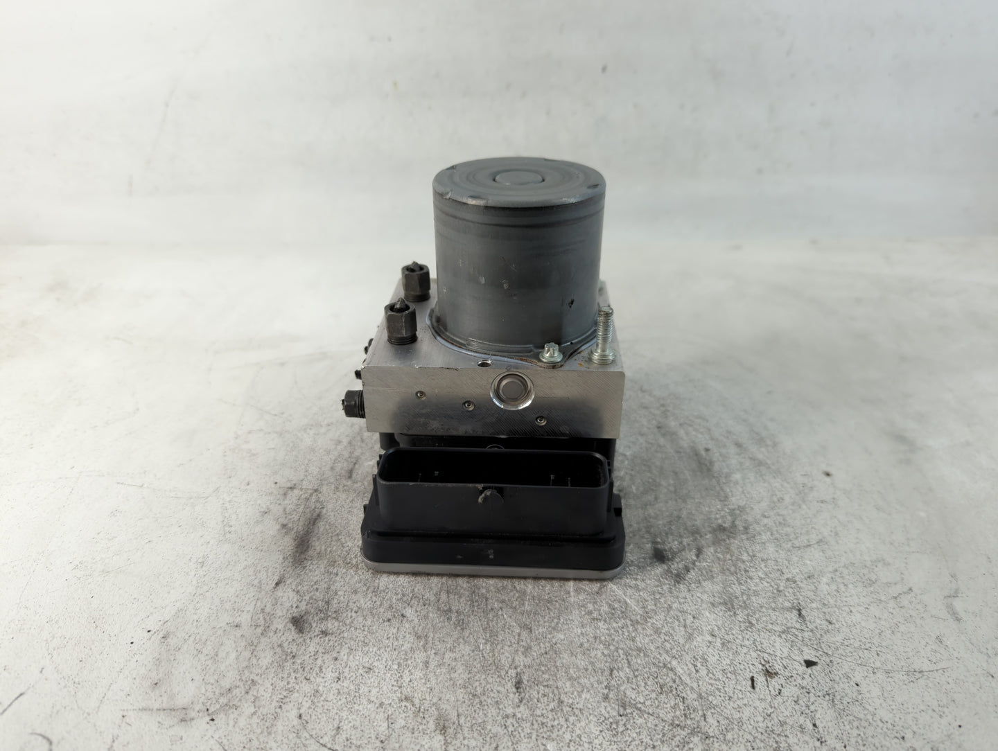 2021-2022 Nissan Rogue ABS Pump Control Module Replacement P/N:47660 6RA7B Fits Fits 2021 2022 OEM Used Auto Parts - Oemused