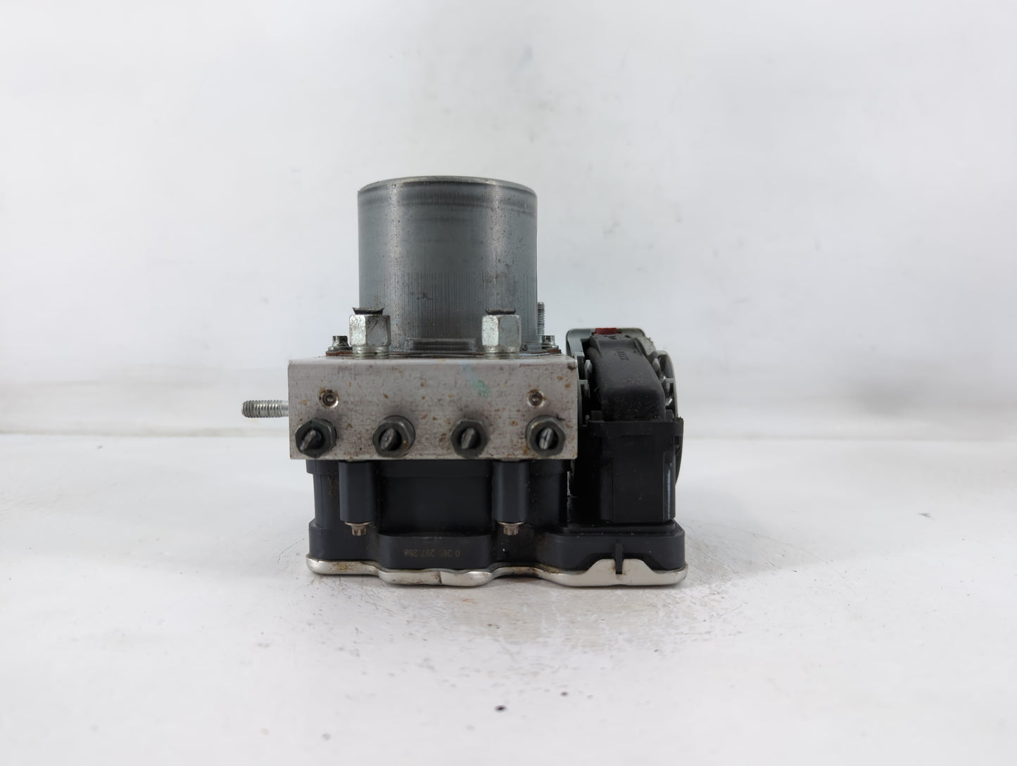 2021-2022 Nissan Rogue ABS Pump Control Module Replacement P/N:47660 6RA7B Fits Fits 2021 2022 OEM Used Auto Parts - Oemused