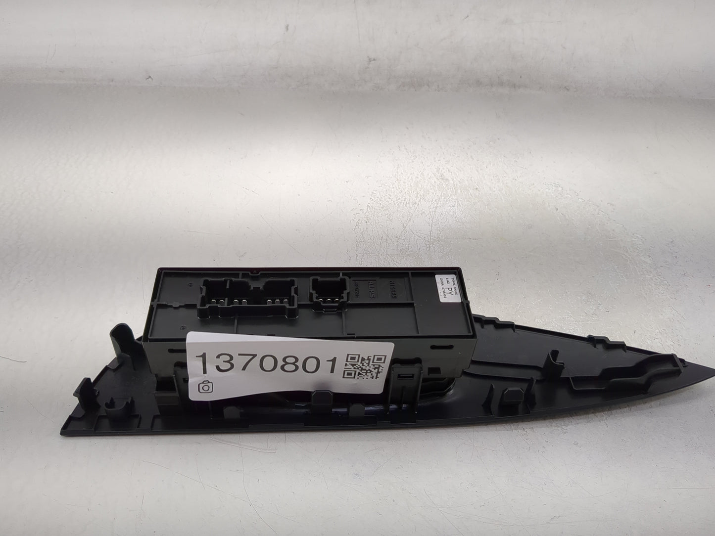 2017-2022 Nissan Rogue Sport Master Power Window Switch Replacement Driver Side Left P/N:25401 6MA0D Fits OEM Used Auto Part